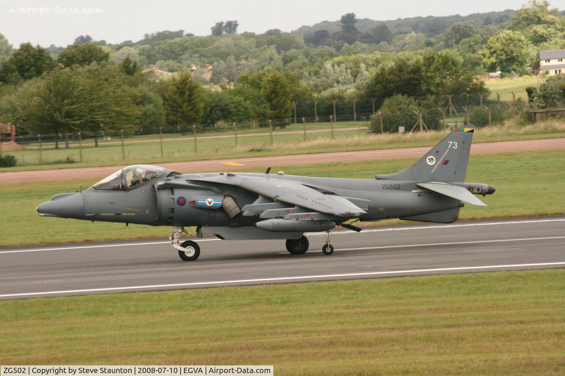 ZG502, 1990 British Aerospace Harrier GR.7 C/N P73, Taken at the Royal International Air Tattoo 2008 during arrivals and departures (show days cancelled due to bad weather)