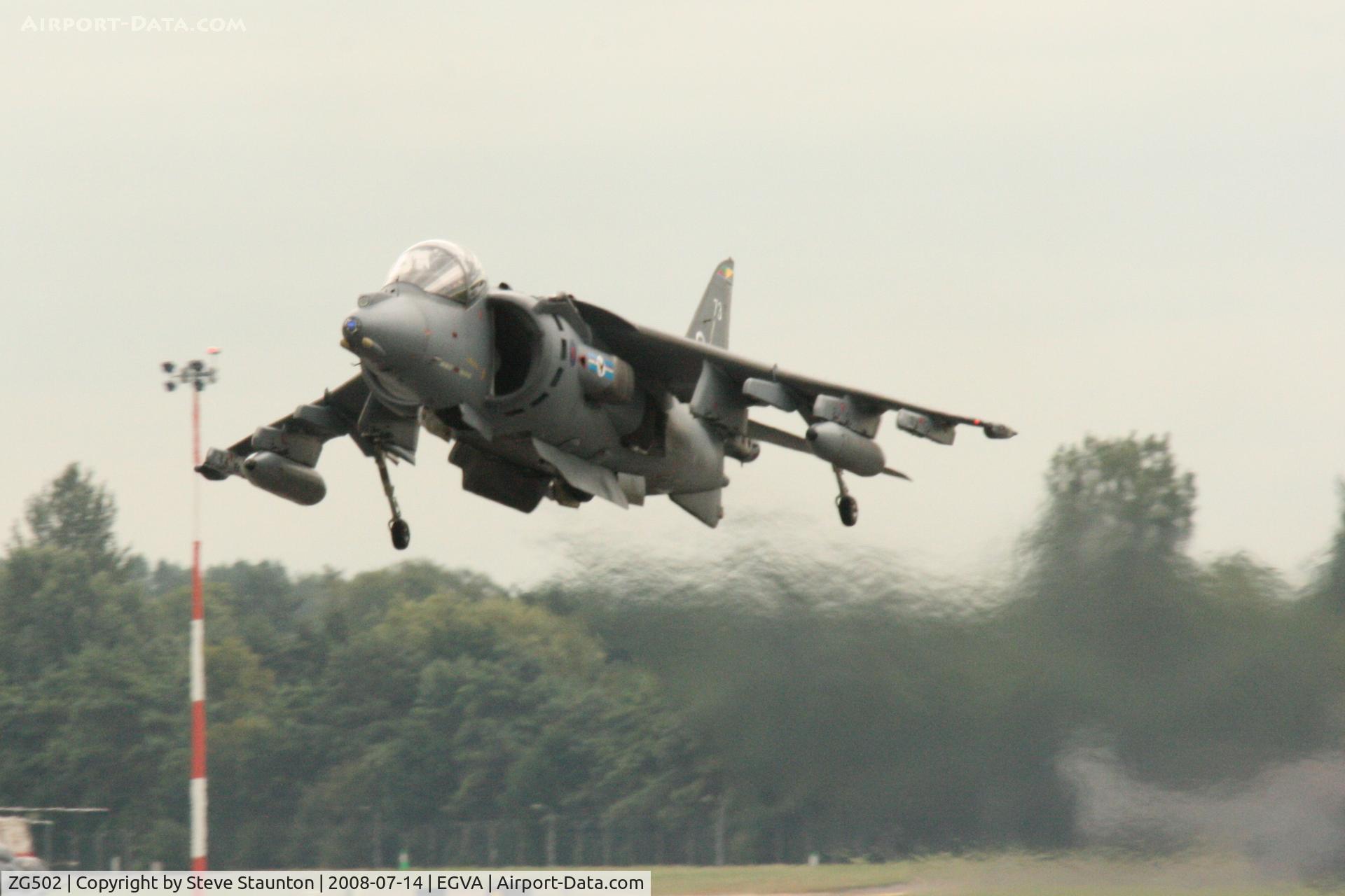 ZG502, 1990 British Aerospace Harrier GR.7 C/N P73, Taken at the Royal International Air Tattoo 2008 during arrivals and departures (show days cancelled due to bad weather)