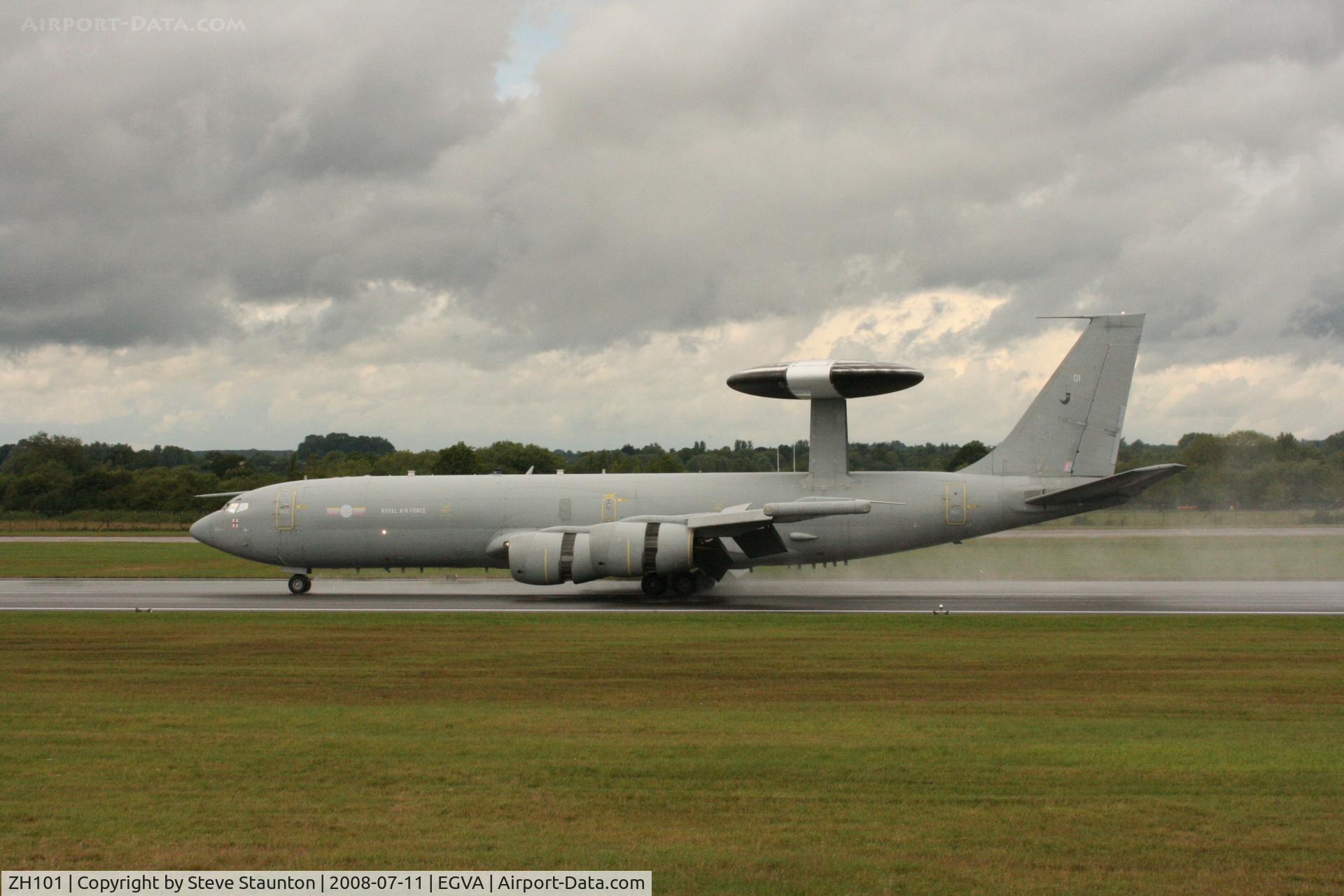ZH101, 1989 Boeing E-3D Sentry AEW.1 C/N 24109, Taken at the Royal International Air Tattoo 2008 during arrivals and departures (show days cancelled due to bad weather)