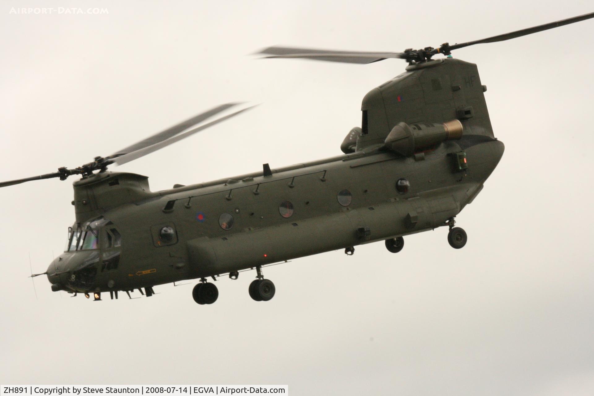 ZH891, 1997 Boeing Chinook HC.6A C/N M4454, Taken at the Royal International Air Tattoo 2008 during arrivals and departures (show days cancelled due to bad weather)