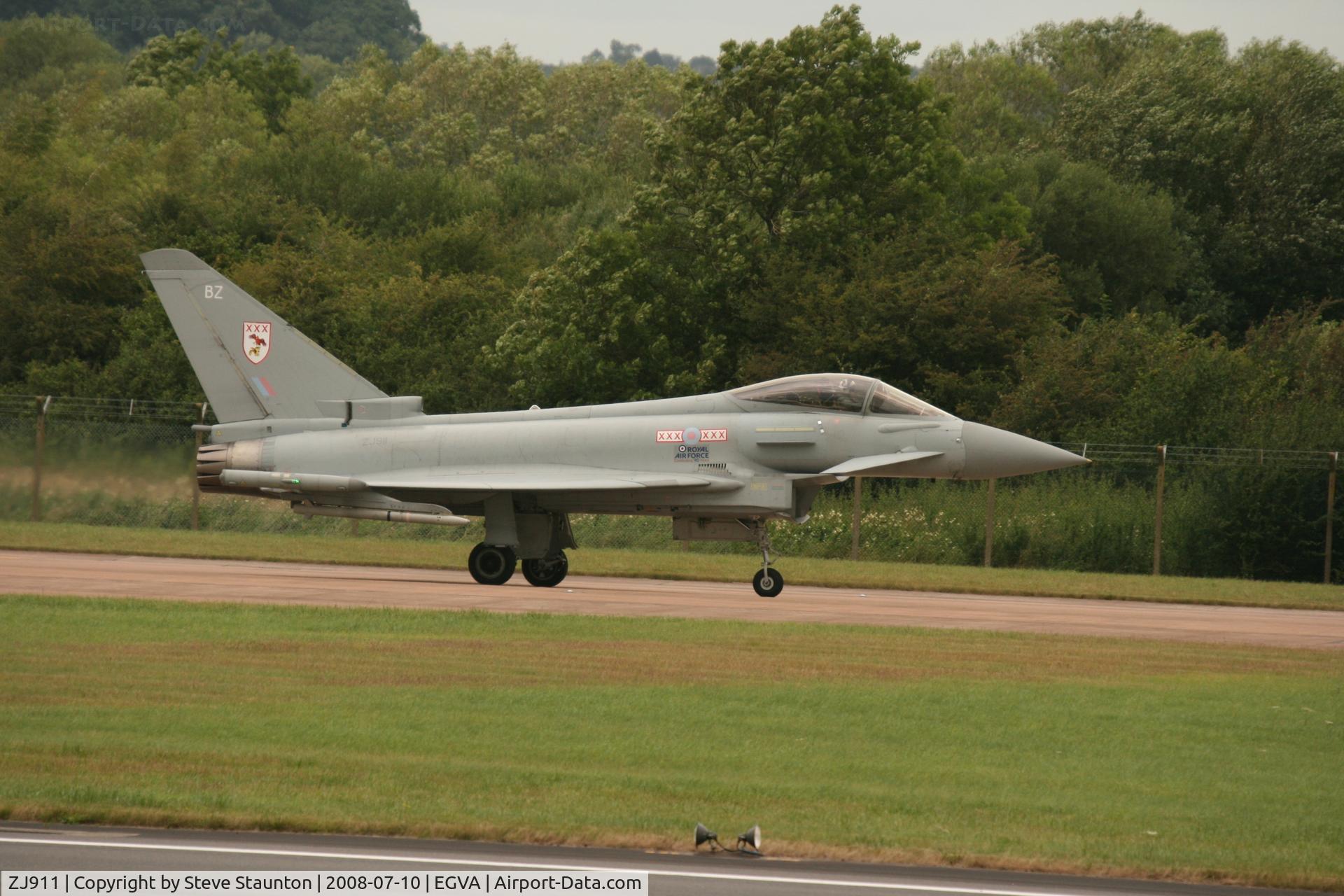 ZJ911, 2005 Eurofighter EF-2000 Typhoon F2 C/N 0041/BS002, Taken at the Royal International Air Tattoo 2008 during arrivals and departures (show days cancelled due to bad weather)