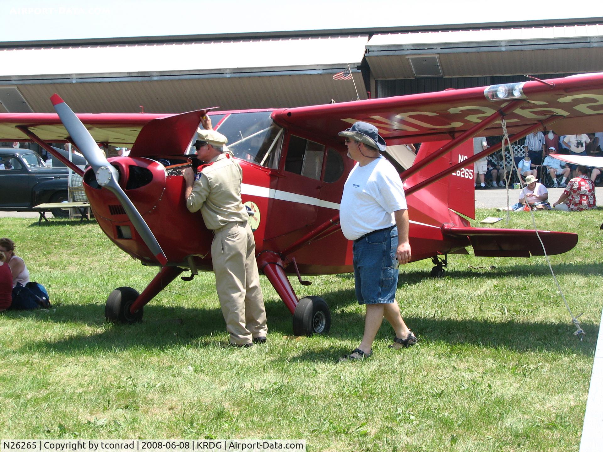 N26265, 1940 Stinson 10 C/N 7552, at Reading Airshow