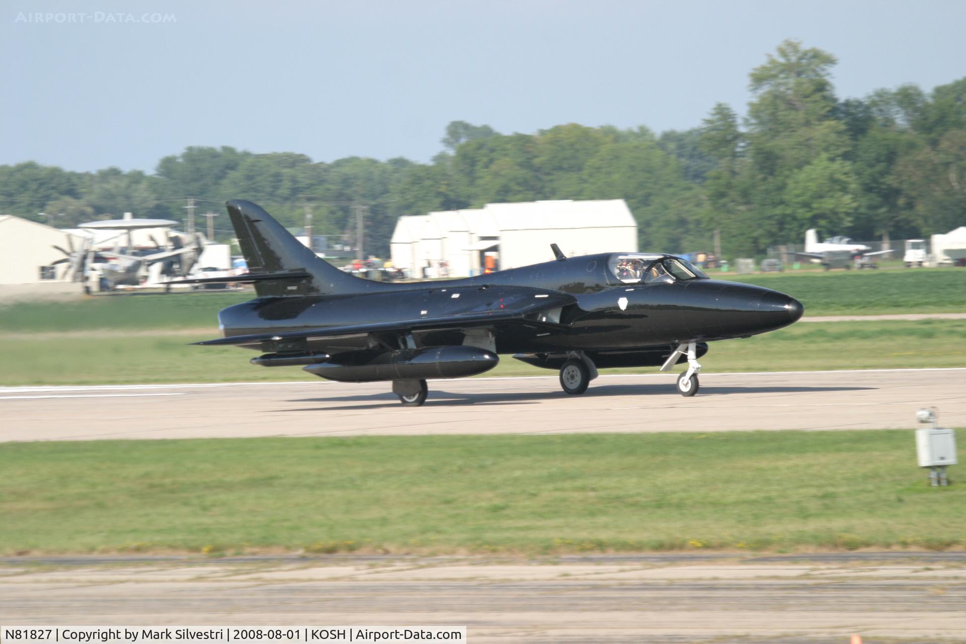 N81827, Hawker Hunter T75A C/N 41H-670829 see comment, Oshkosh 2008