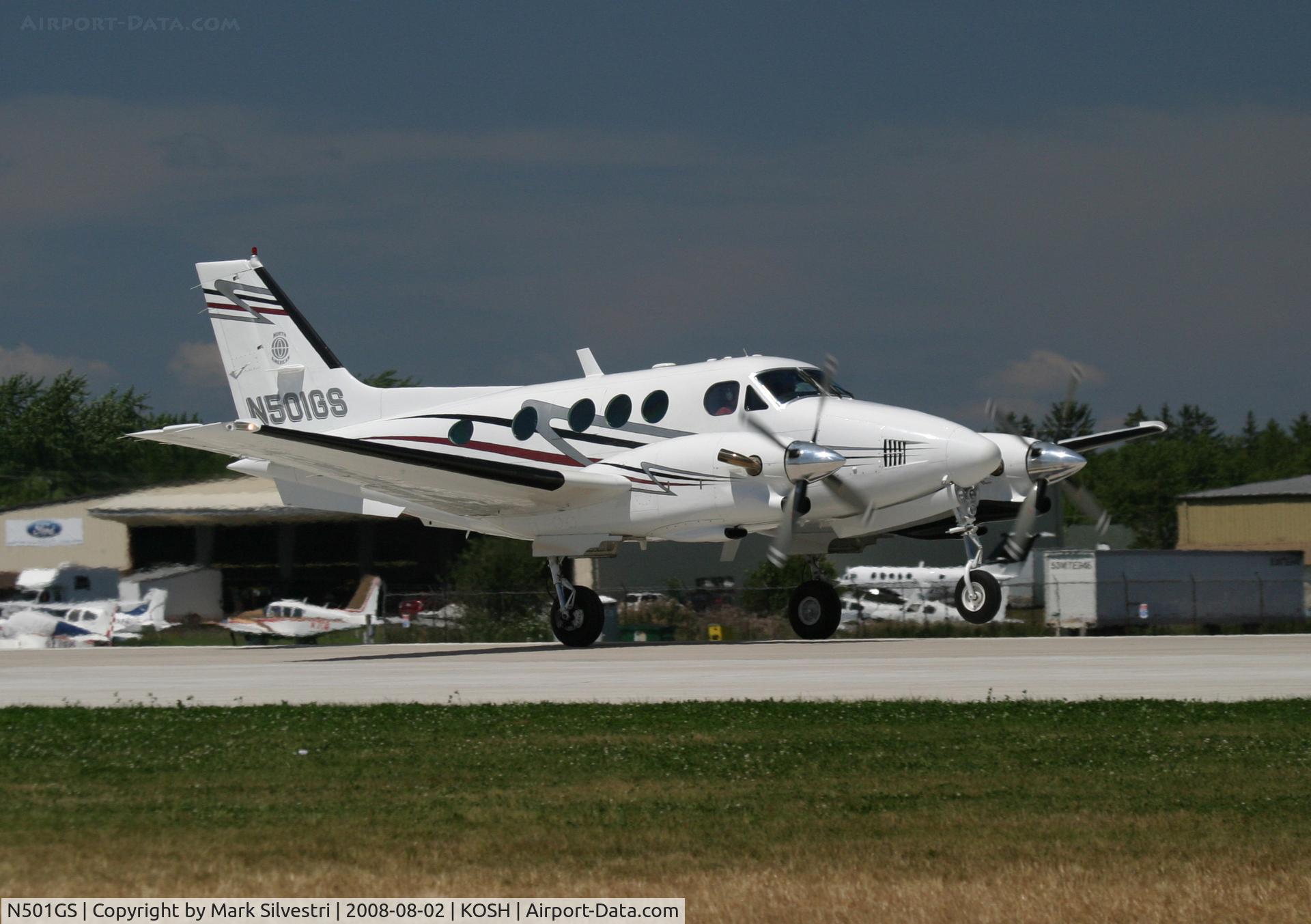 N501GS, 1981 Beech C90 King Air C/N LJ-964, Oshkosh 2008