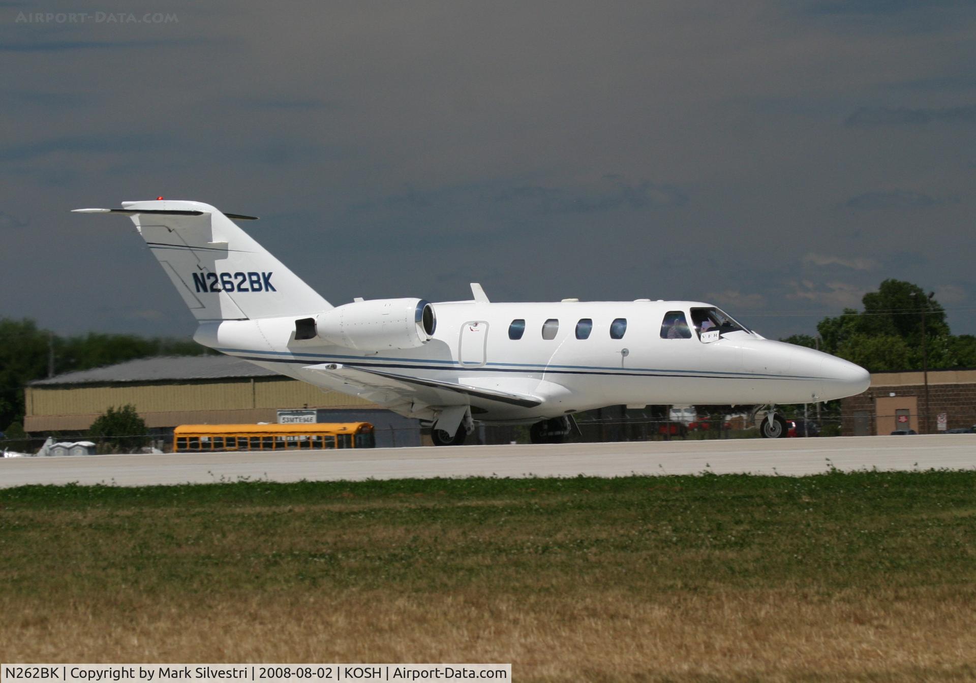 N262BK, 1998 Cessna 525 CitationJet C/N 525-0262, Oshkosh 2008