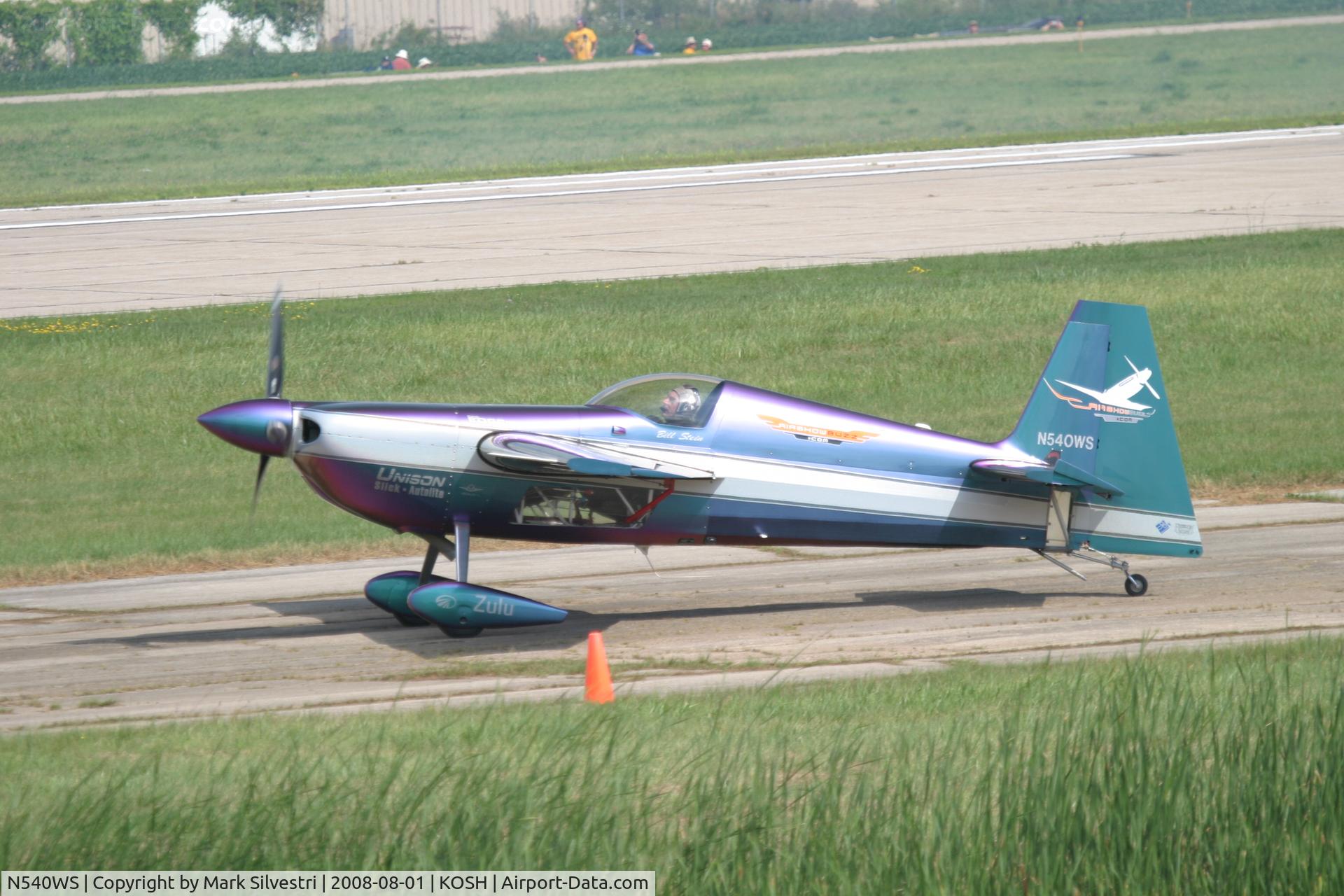 N540WS, 2002 Zivko Edge 540 C/N 0032, Oshkosh 2008