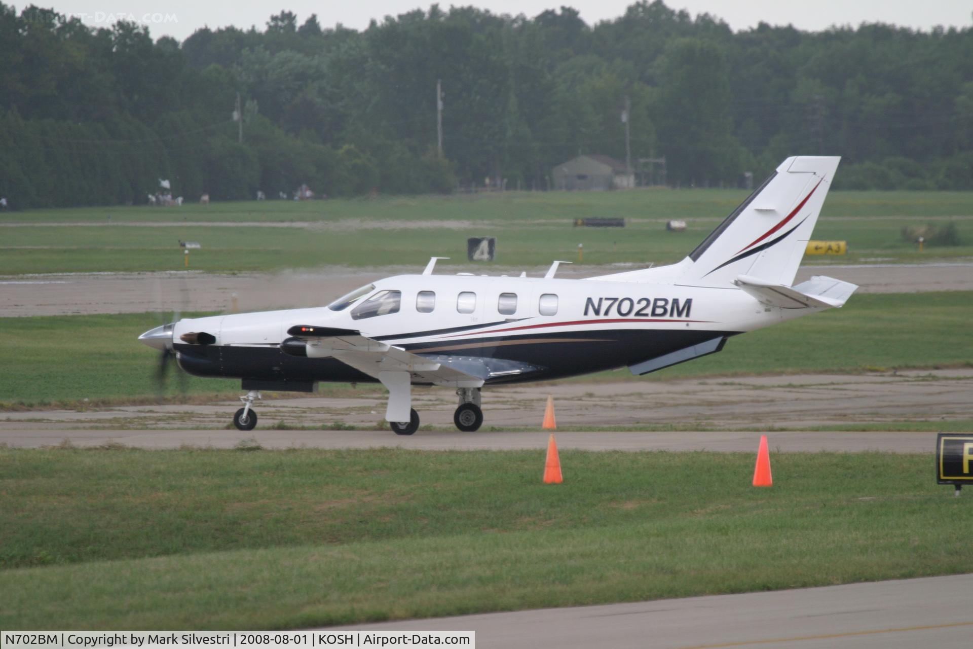 N702BM, 1991 Socata TBM-700 C/N 2, Oshkosh 2008