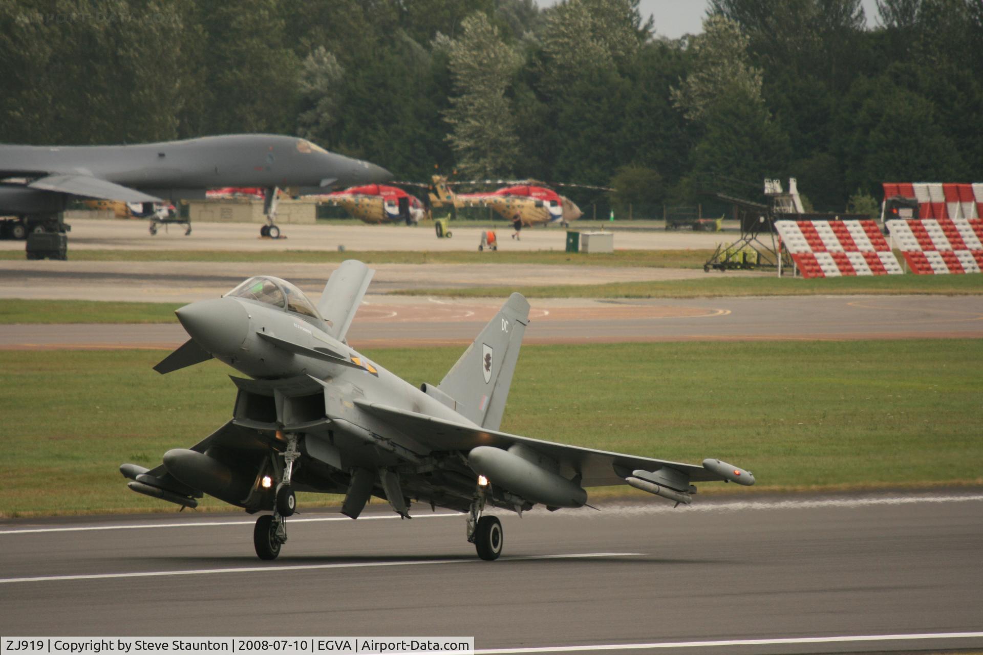 ZJ919, 2006 Eurofighter EF-2000 Typhoon FGR4 C/N 0064/BS010, Taken at the Royal International Air Tattoo 2008 during arrivals and departures (show days cancelled due to bad weather)
