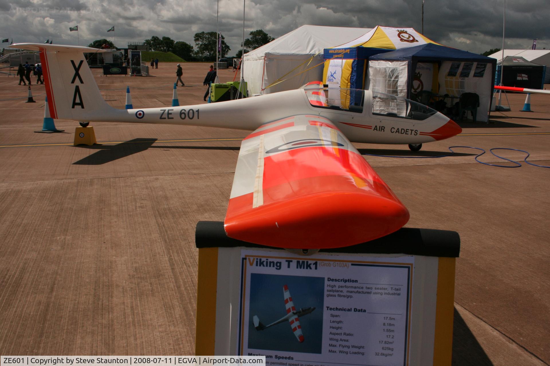 ZE601, Grob G-103 Viking T.1 C/N 33945-K-178, Taken at the Royal International Air Tattoo 2008 during arrivals and departures (show days cancelled due to bad weather)