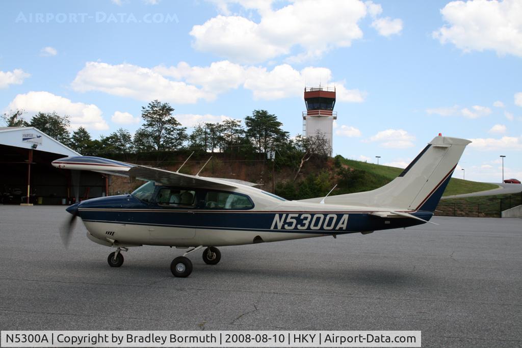 N5300A, 1979 Cessna T210N Turbo Centurion C/N 21063356, A great day to take pictures.