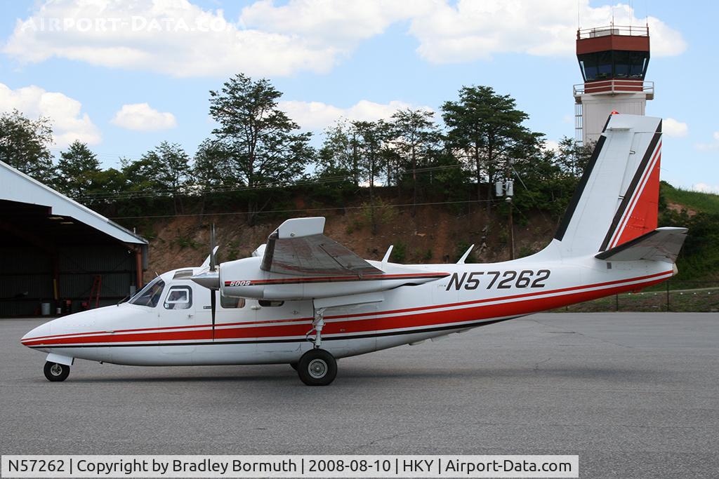 N57262, 1975 Rockwell International 500-S C/N 3239, A great day to take pictures.