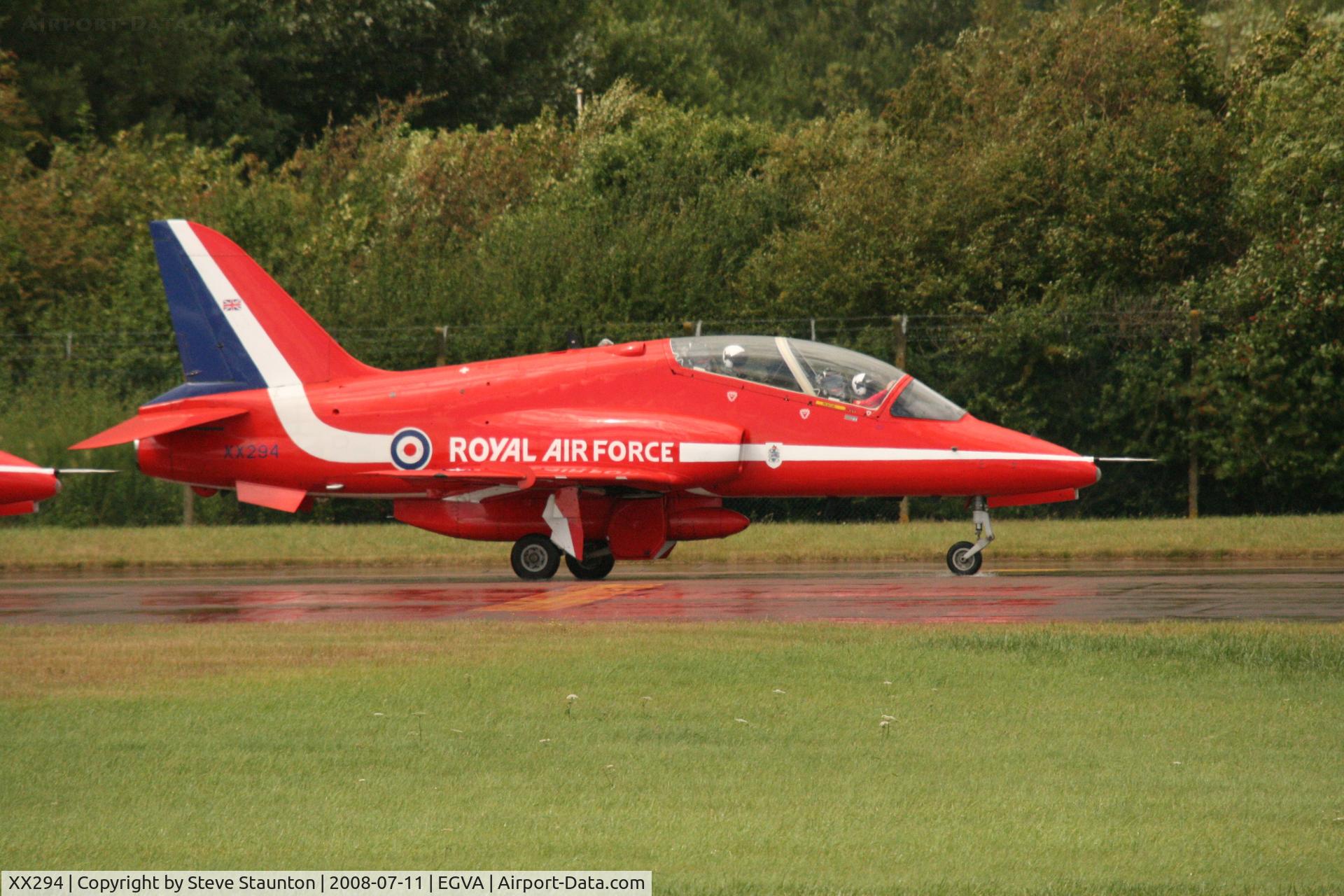 XX294, 1979 Hawker Siddeley Hawk T.1 C/N 122/312119, Taken at the Royal International Air Tattoo 2008 during arrivals and departures (show days cancelled due to bad weather)