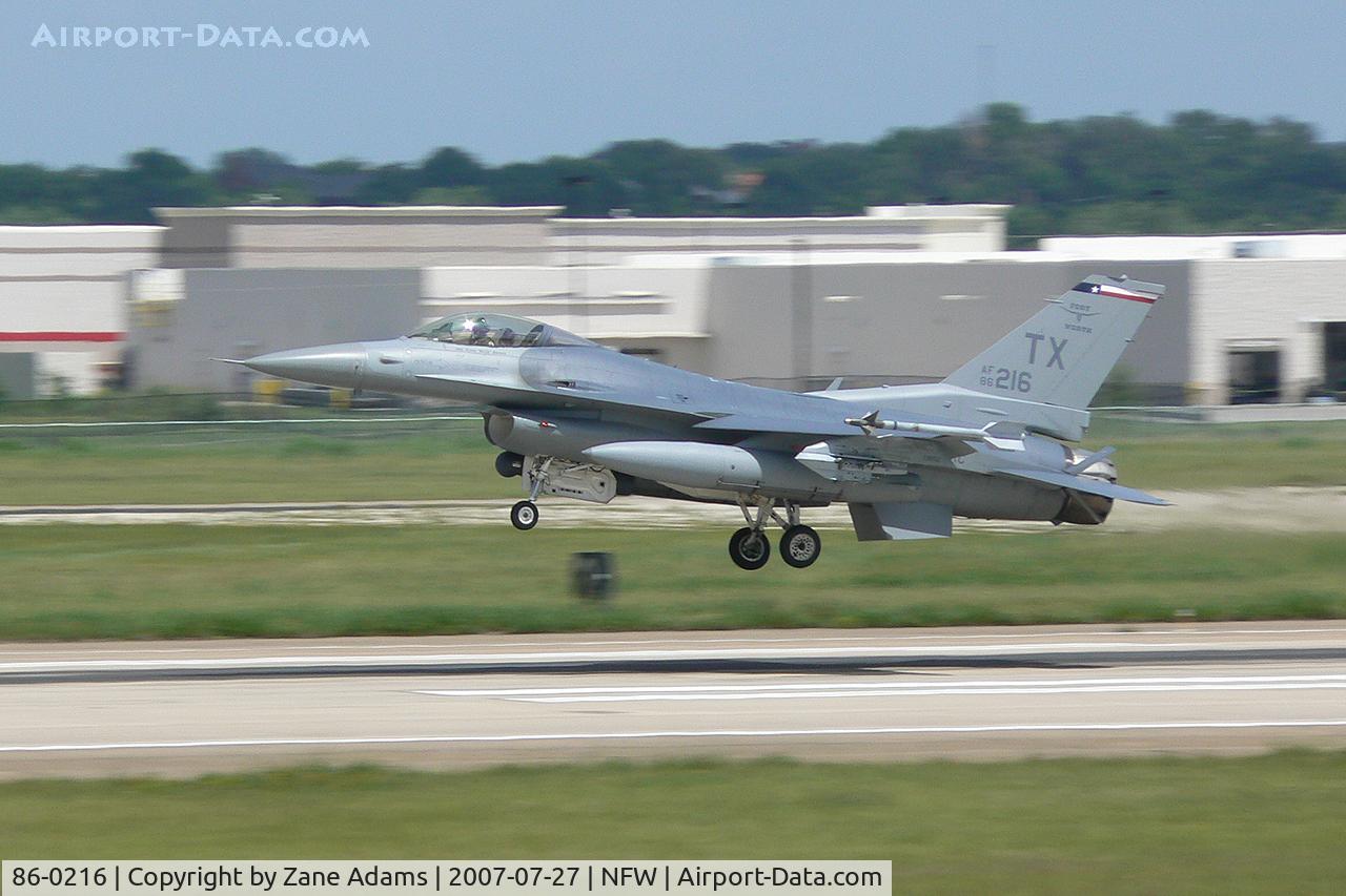86-0216, 1986 General Dynamics F-16C Fighting Falcon C/N 5C-322, Landing at Carswell Field (NASJRB Ft. Worth)