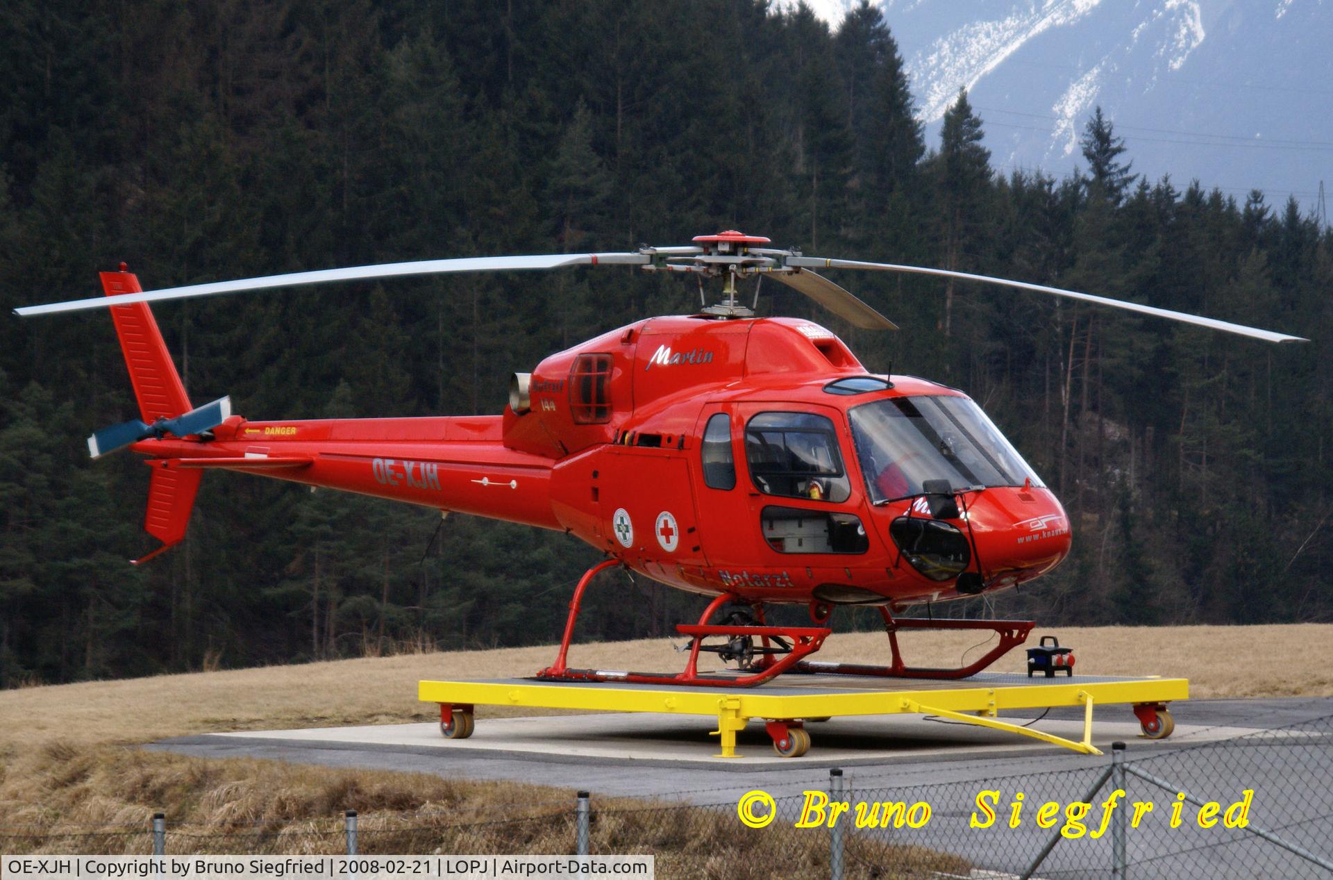 OE-XJH, Eurocopter AS-355N Ecureuil 2 C/N 5590, Karres-Imst Heliport