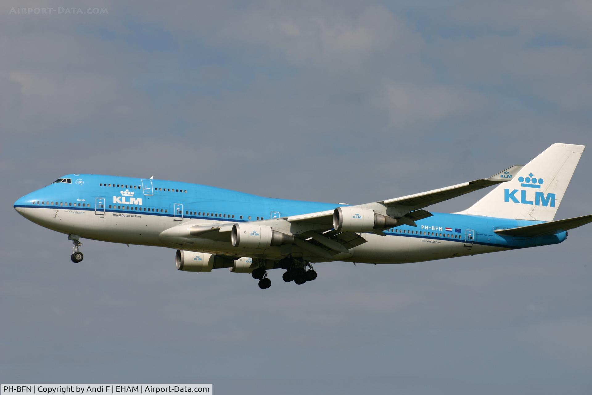 PH-BFN, 1993 Boeing 747-406BC C/N 26372, looks great