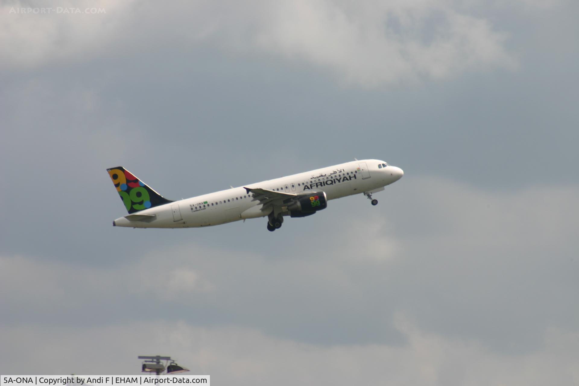 5A-ONA, 2007 Airbus A320-214 C/N 3224, nice