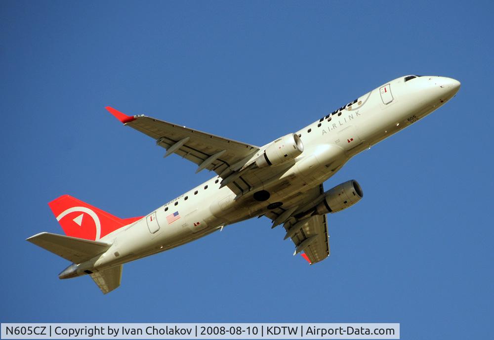 N605CZ, 2007 Embraer 175LR (ERJ-170-200LR) C/N 17000186, Embraer 170 in the motning sun