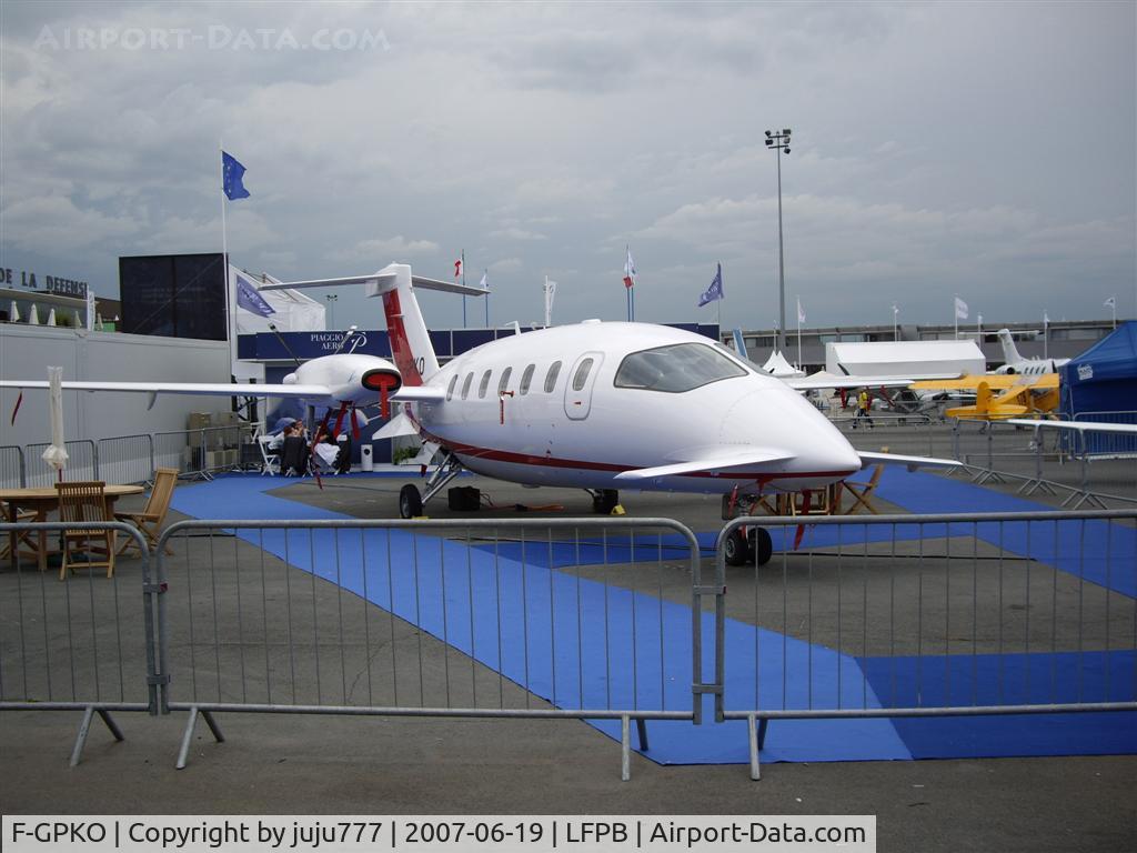 F-GPKO, 2007 Piaggio P-180 Avanti II C/N 1132, on display during Le Bourget 2007