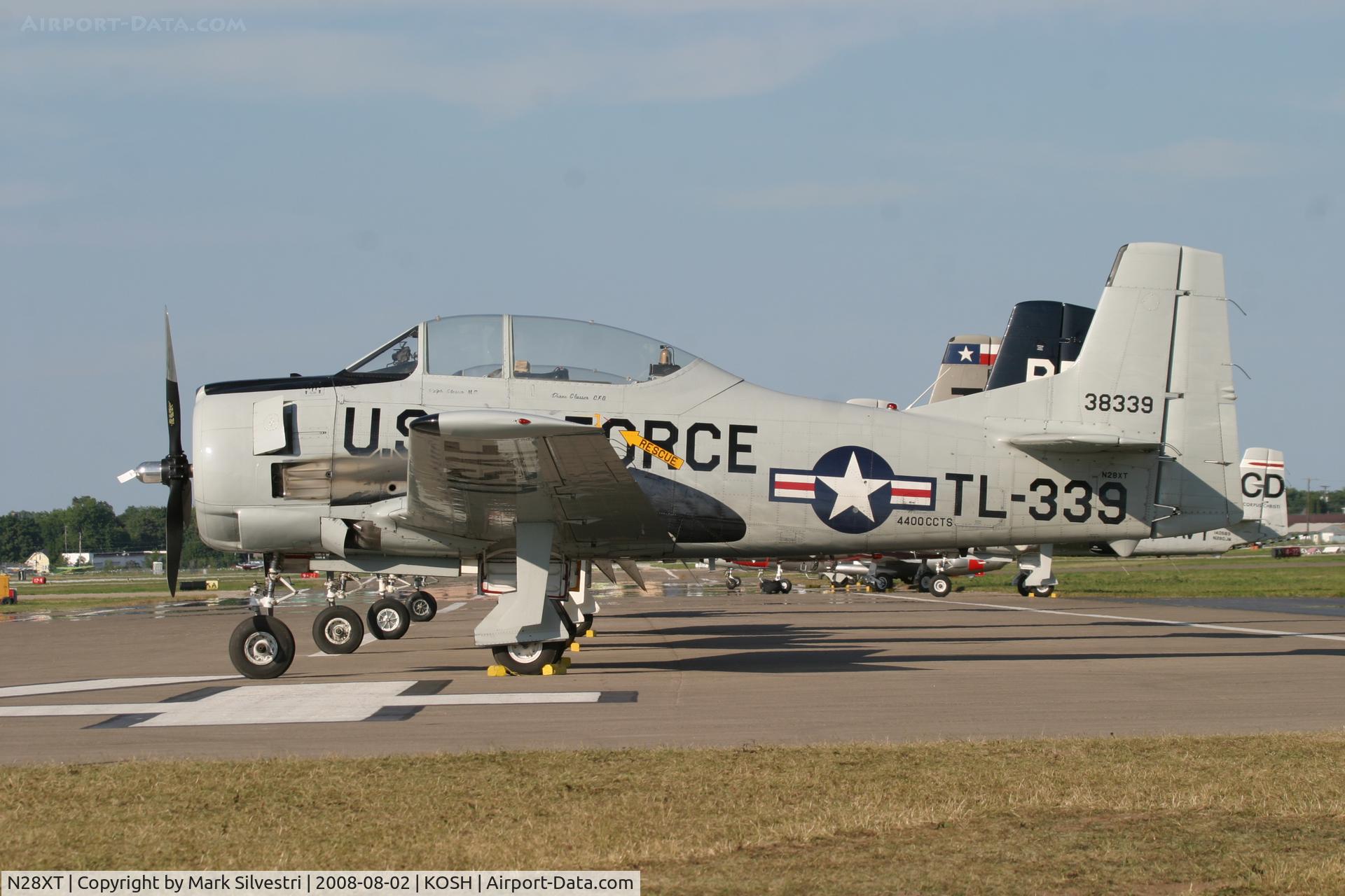 N28XT, 1958 North American T-28B Trojan C/N 200-410 (138339), Oshkosh 2008