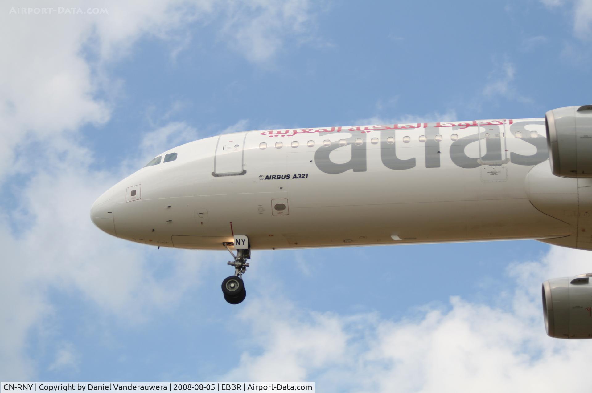 CN-RNY, 2003 Airbus A321-211 C/N 2076, descending to rwy 25L