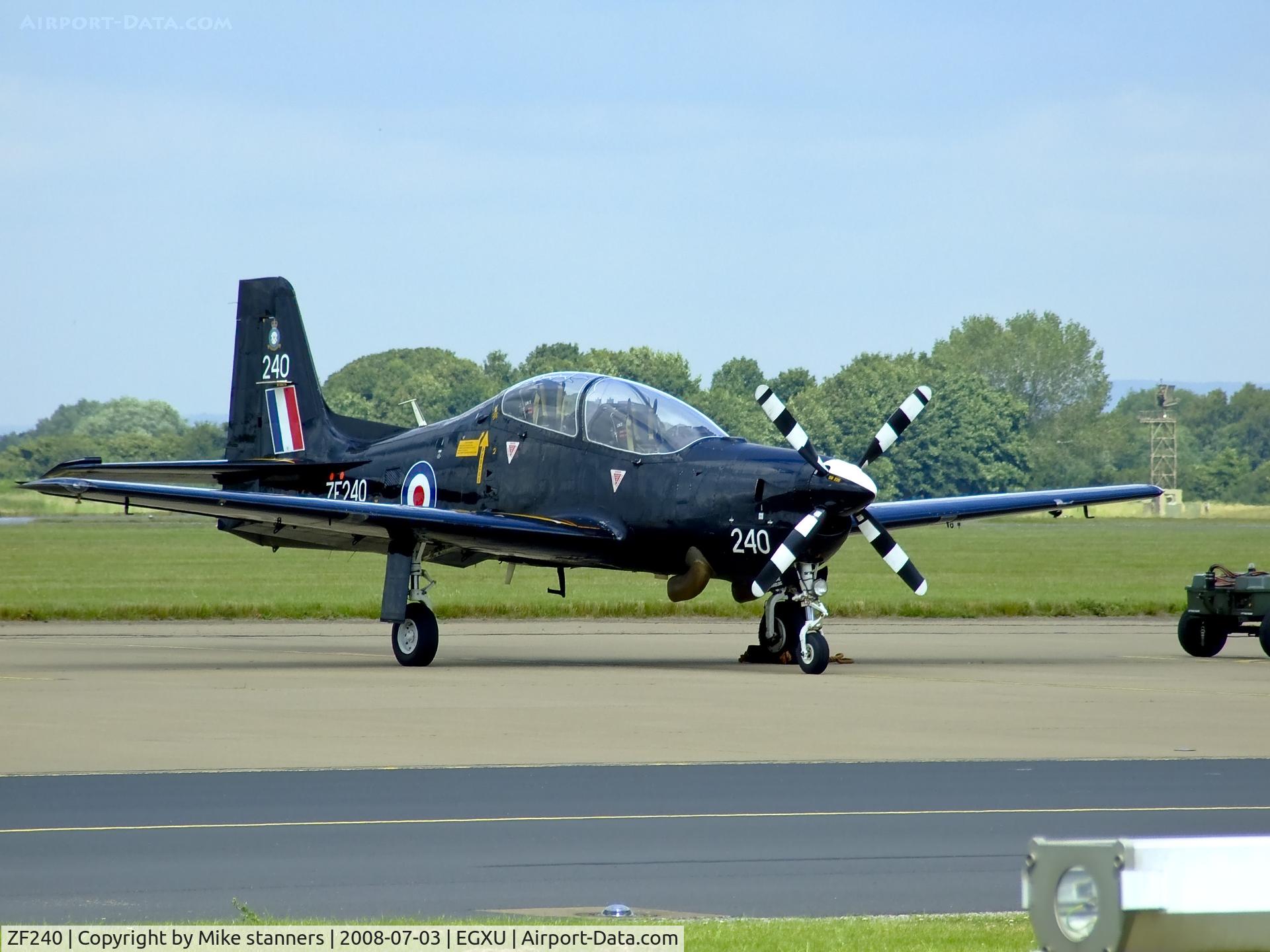 ZF240, 1990 Short S-312 Tucano T1 C/N S043/T40, Tucano T.1 from 1FTS