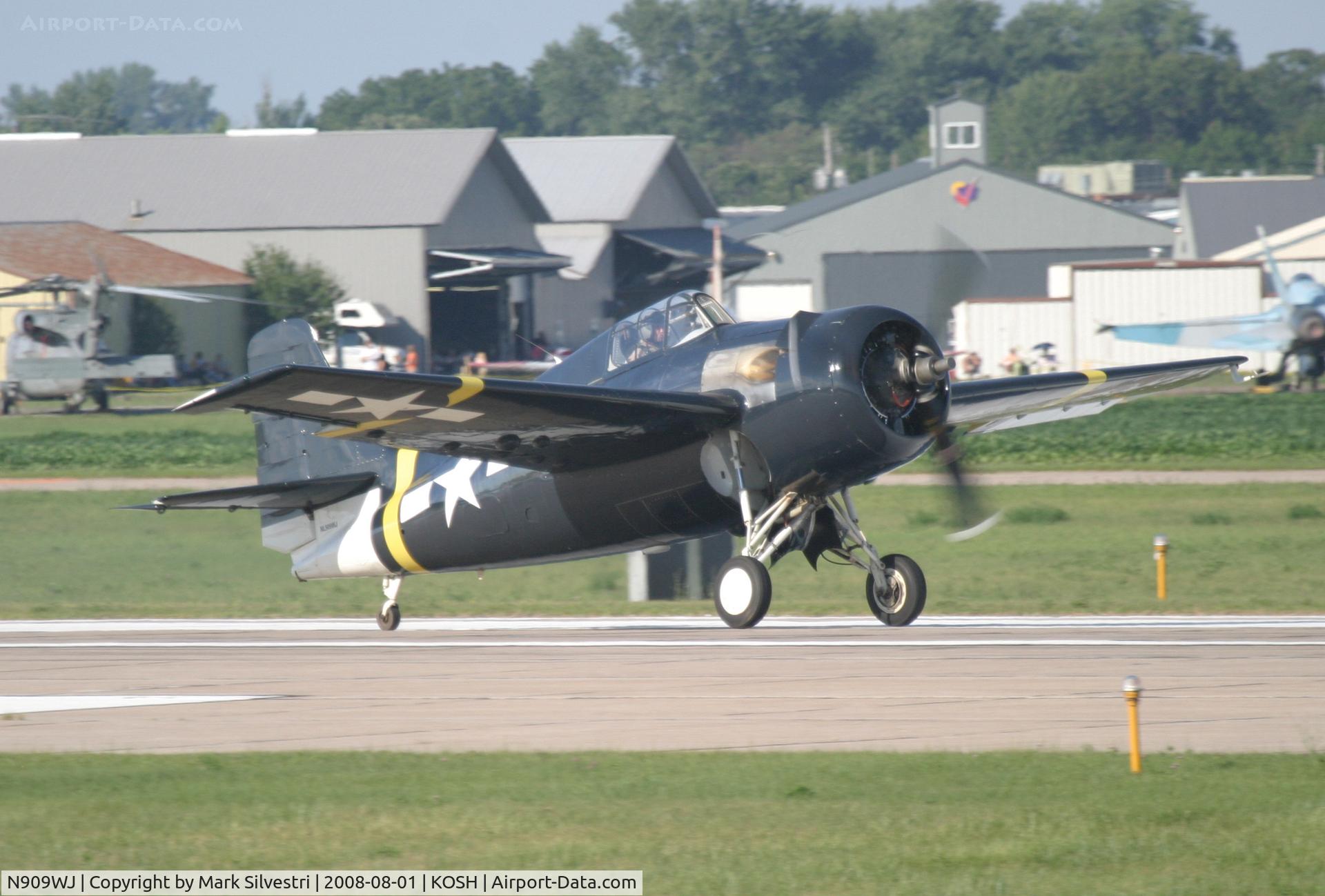 N909WJ, 1944 General Motors (Grumman) FM-2 Wildcat C/N 16203, Oshkosh 2008
