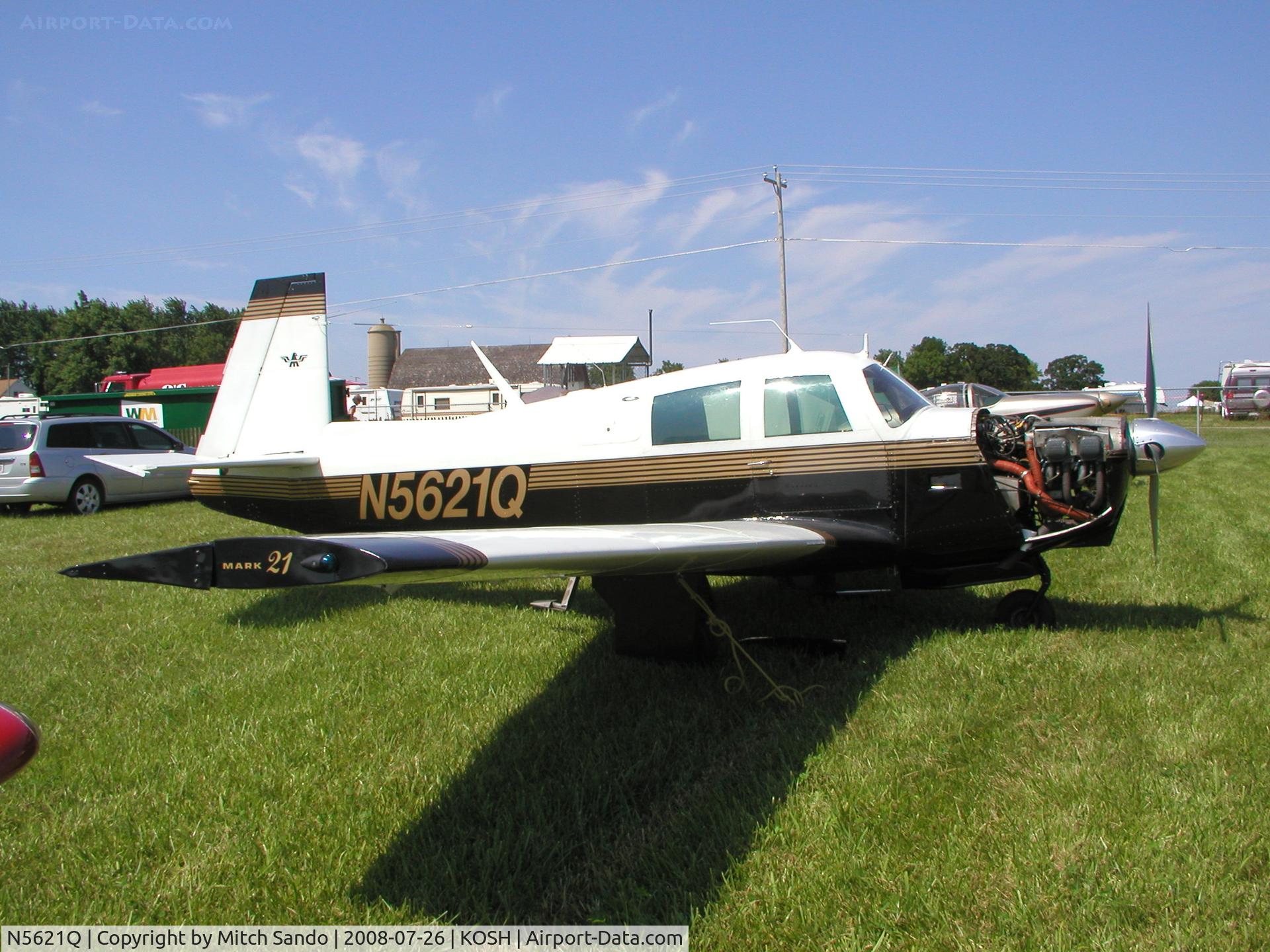 N5621Q, 1965 Mooney M20C Ranger C/N 3009, EAA AirVenture 2008.