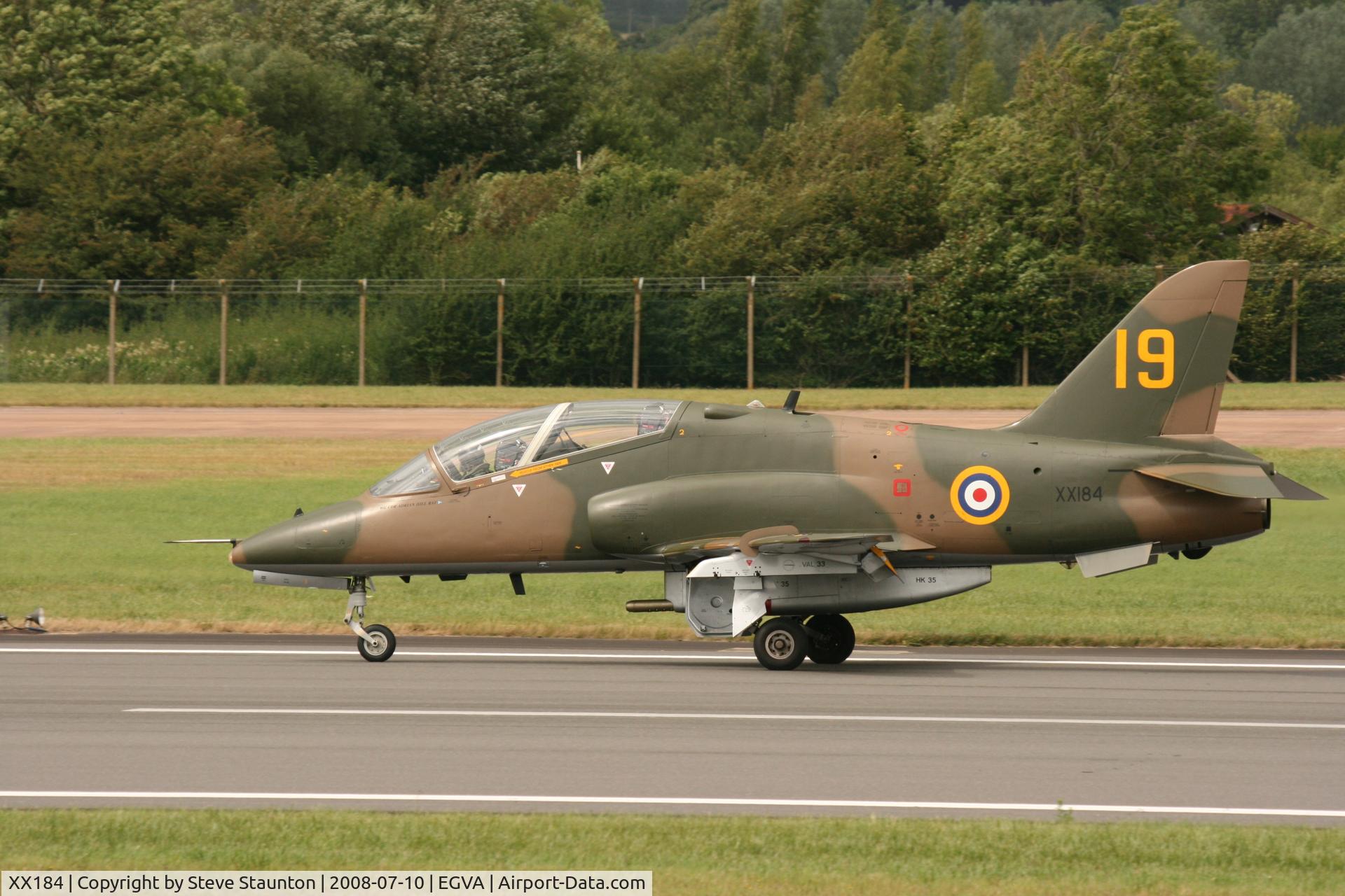 XX184, 1977 Hawker Siddeley Hawk T.1 C/N 031/312031, Taken at the Royal International Air Tattoo 2008 during arrivals and departures (show days cancelled due to bad weather)