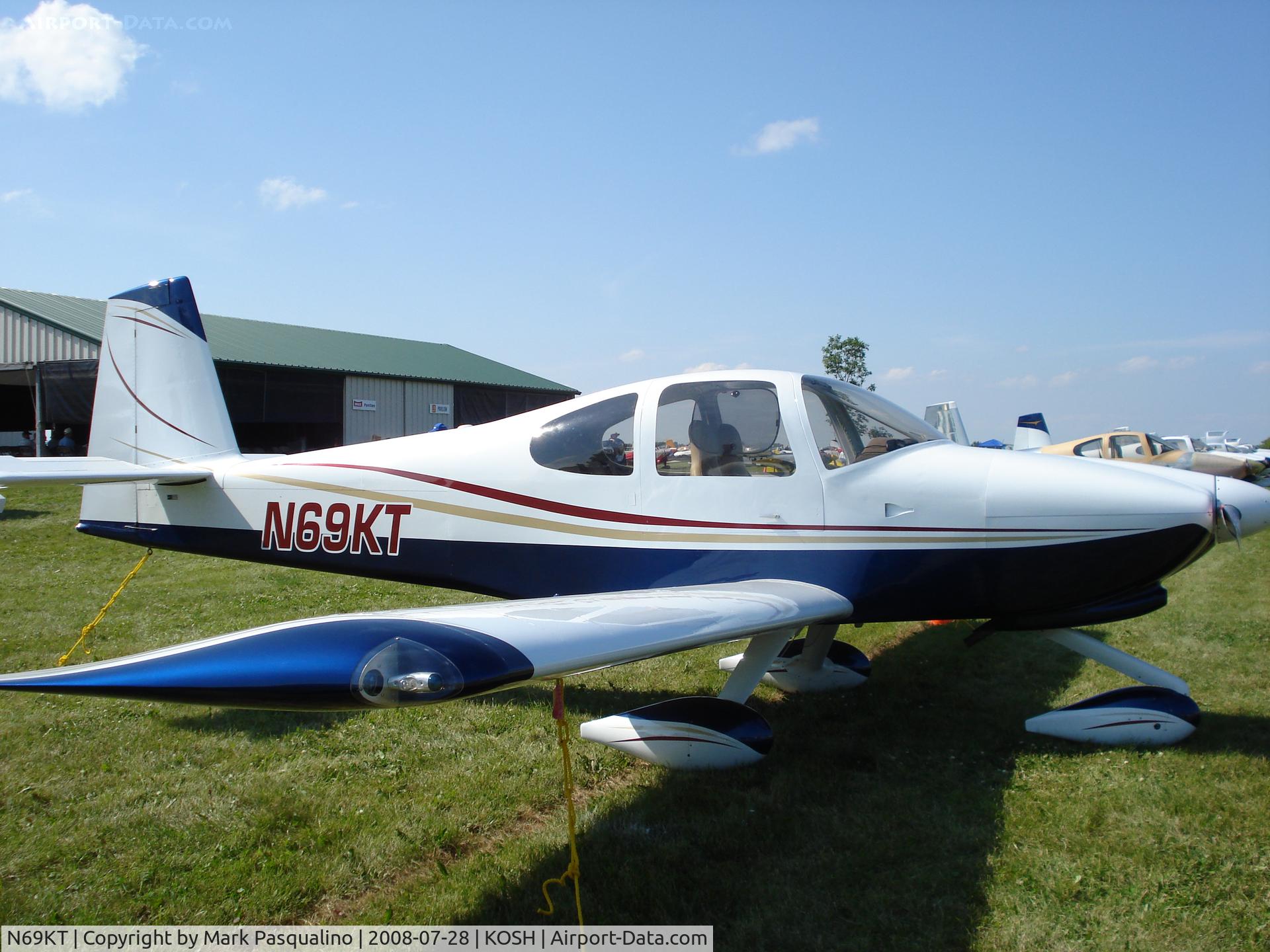 N69KT, Vans RV-10 C/N 40077, RV-10