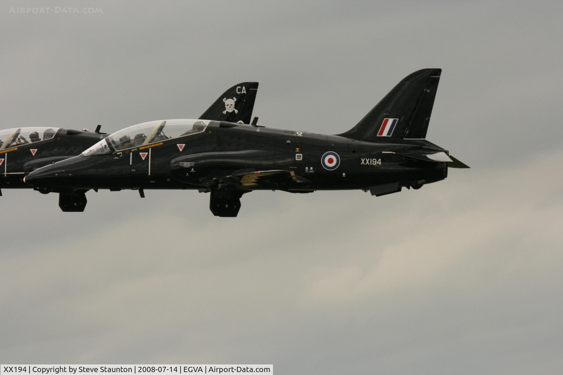 XX194, 1978 Hawker Siddeley Hawk T.1A C/N 041/312041, Taken at the Royal International Air Tattoo 2008 during arrivals and departures (show days cancelled due to bad weather)