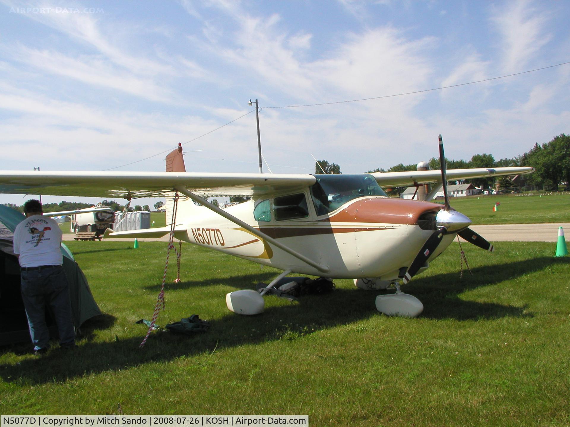 N5077D, 1958 Cessna 182A Skylane C/N 51177, EAA AirVenture 2008.