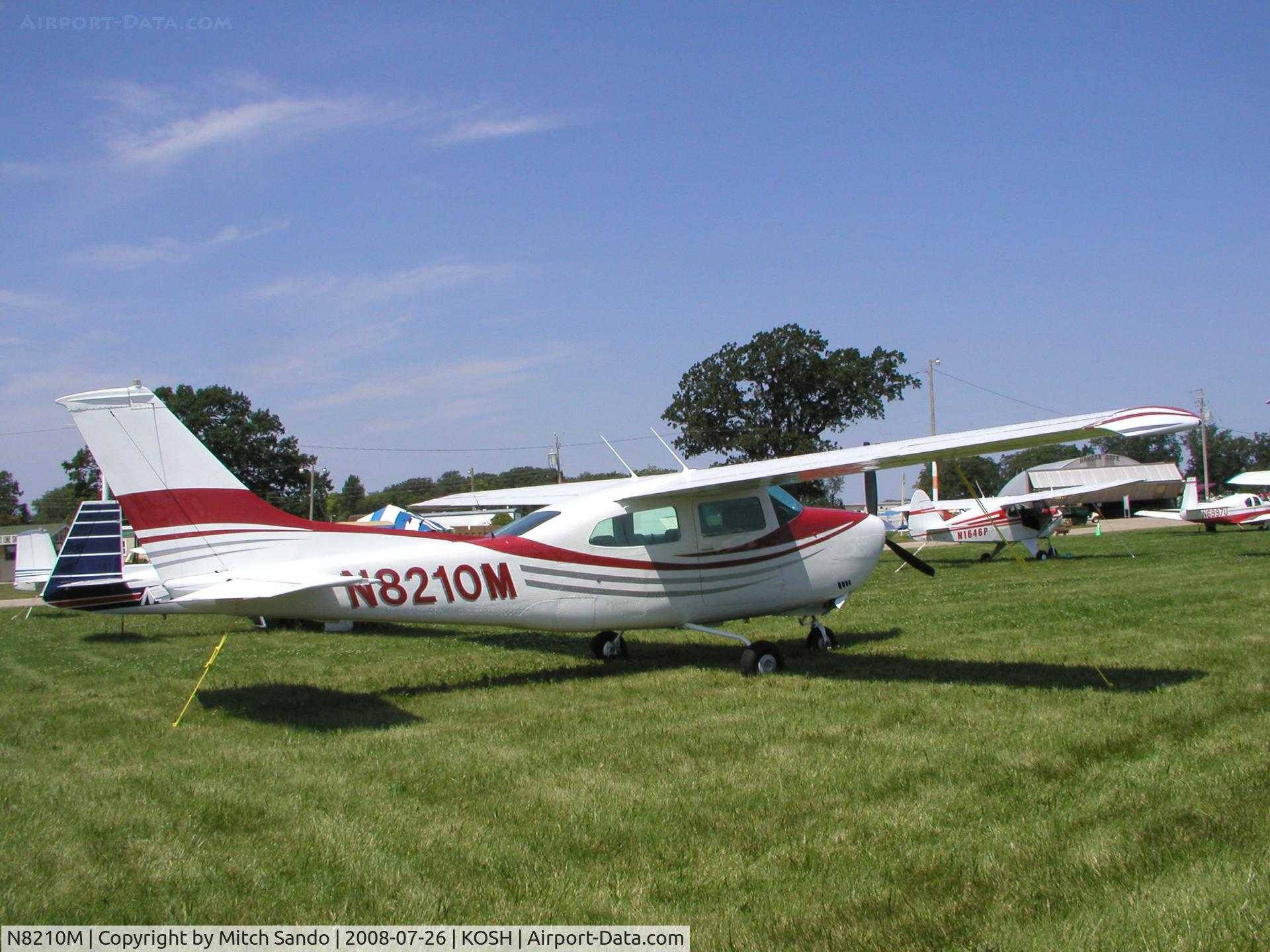 N8210M, 1969 Cessna 210K Centurion C/N 21059210, EAA AirVenture 2008.