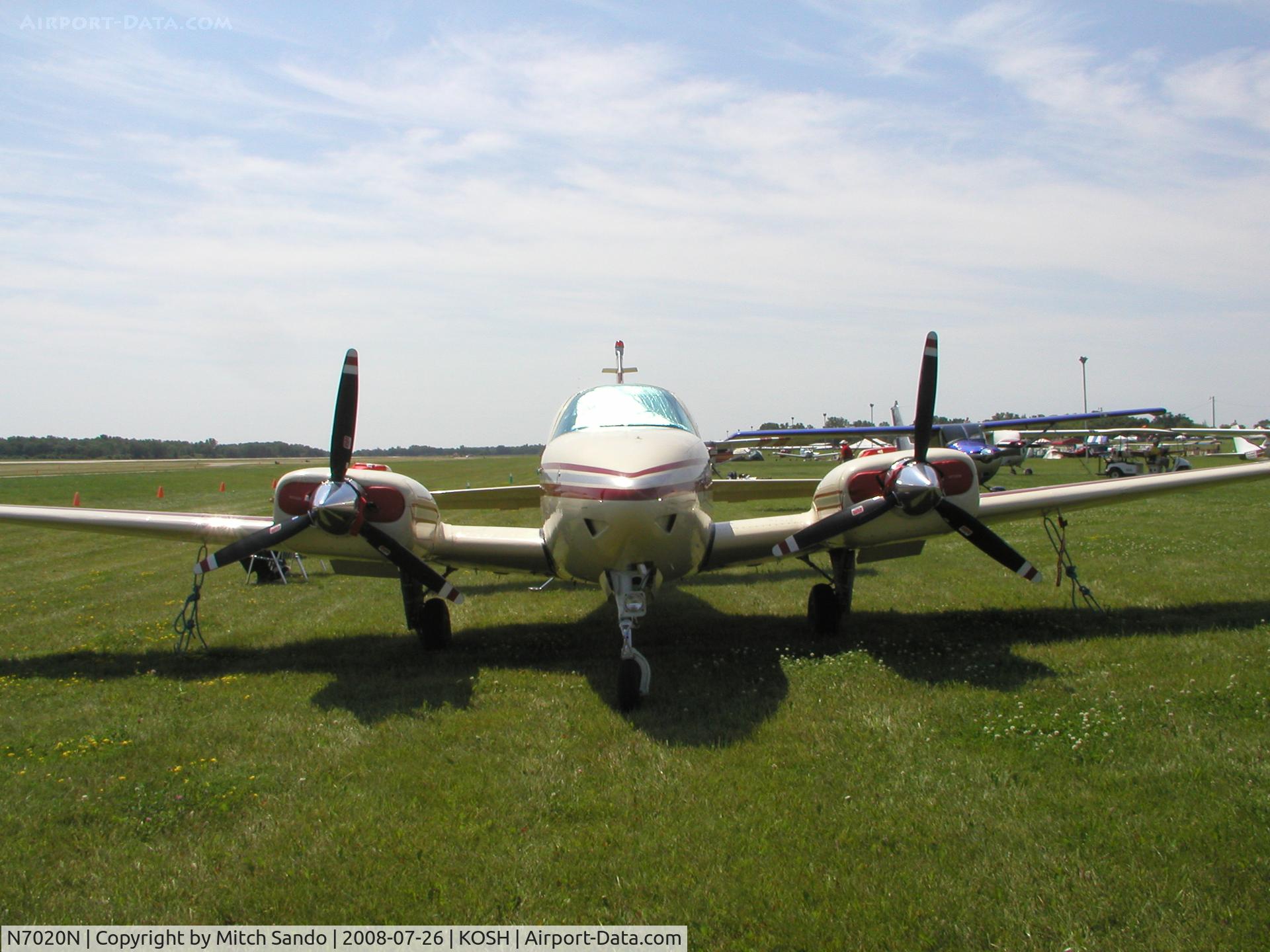N7020N, 1967 Beech D55 Baron C/N TE-468, EAA AirVenture 2008.