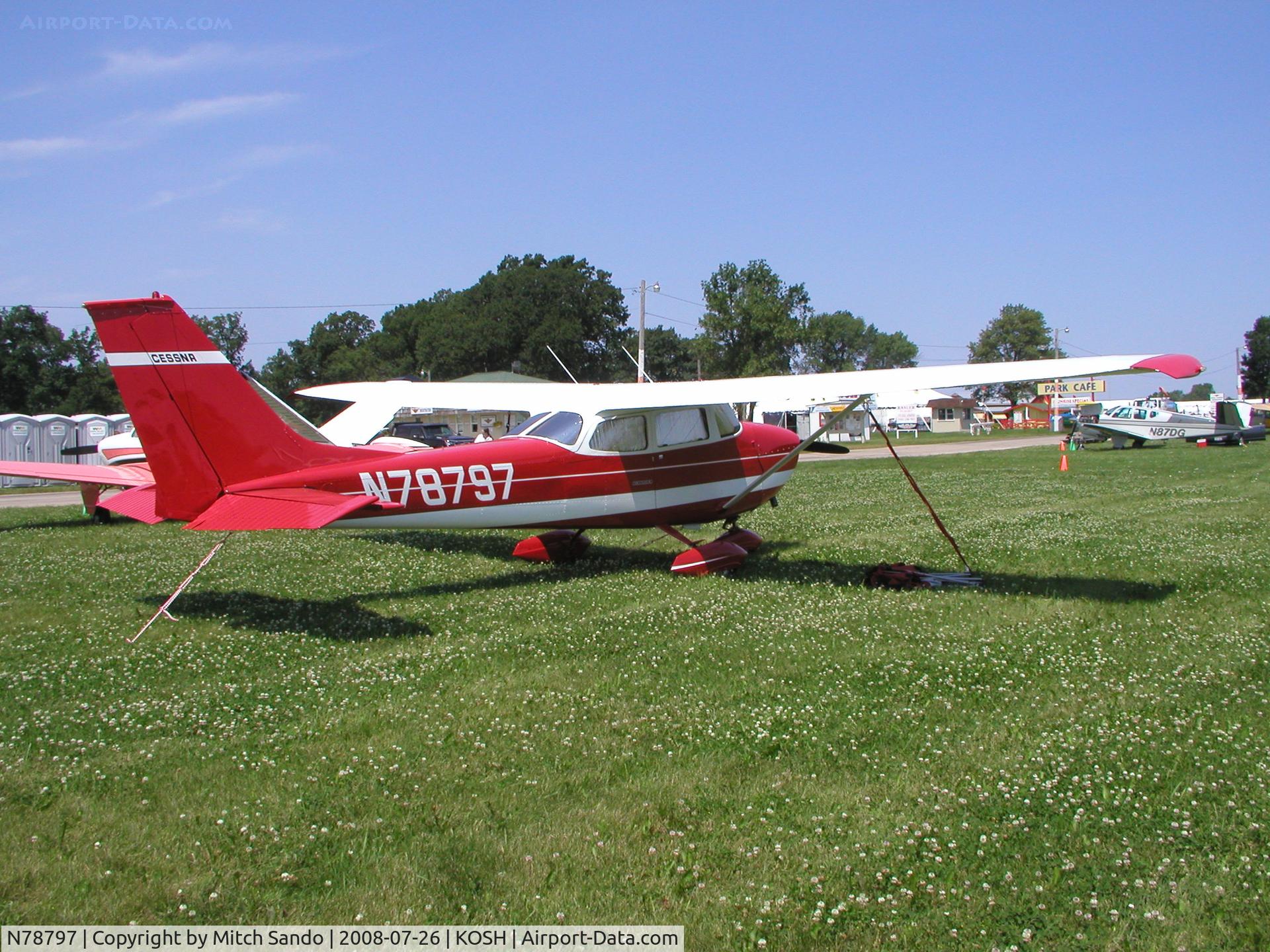 N78797, 1968 Cessna 172K Skyhawk C/N 17257767, EAA AirVenture 2008.
