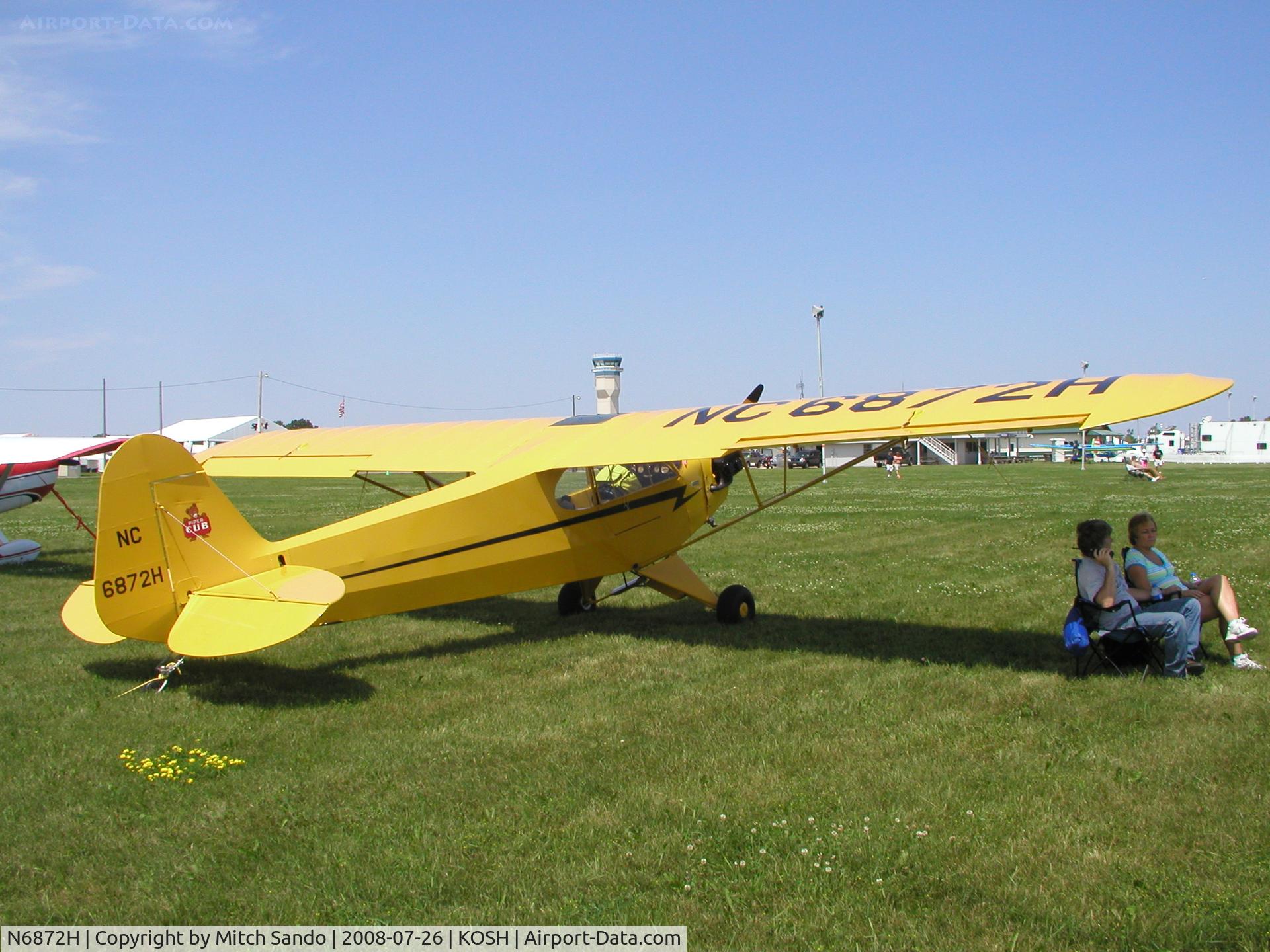 N6872H, 1946 Piper J3C-65 Cub C/N 20089, EAA AirVenture 2008.