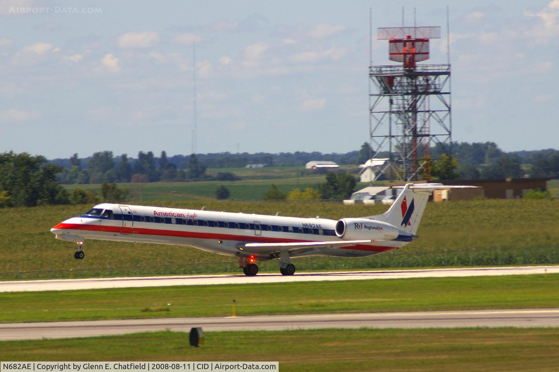 N682AE, 2004 Embraer ERJ-145LR (EMB-145LR) C/N 14500826, Rotating on departure from Runway 9