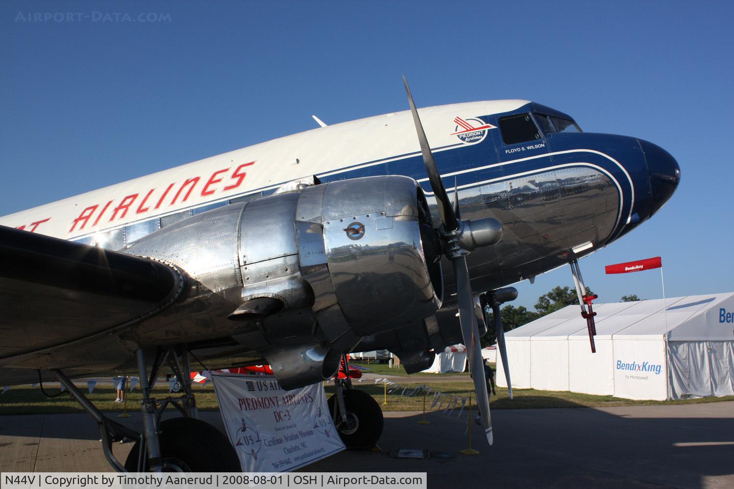 N44V, 1942 Douglas DC-3 C/N 4545, EAA AirVenture 2008