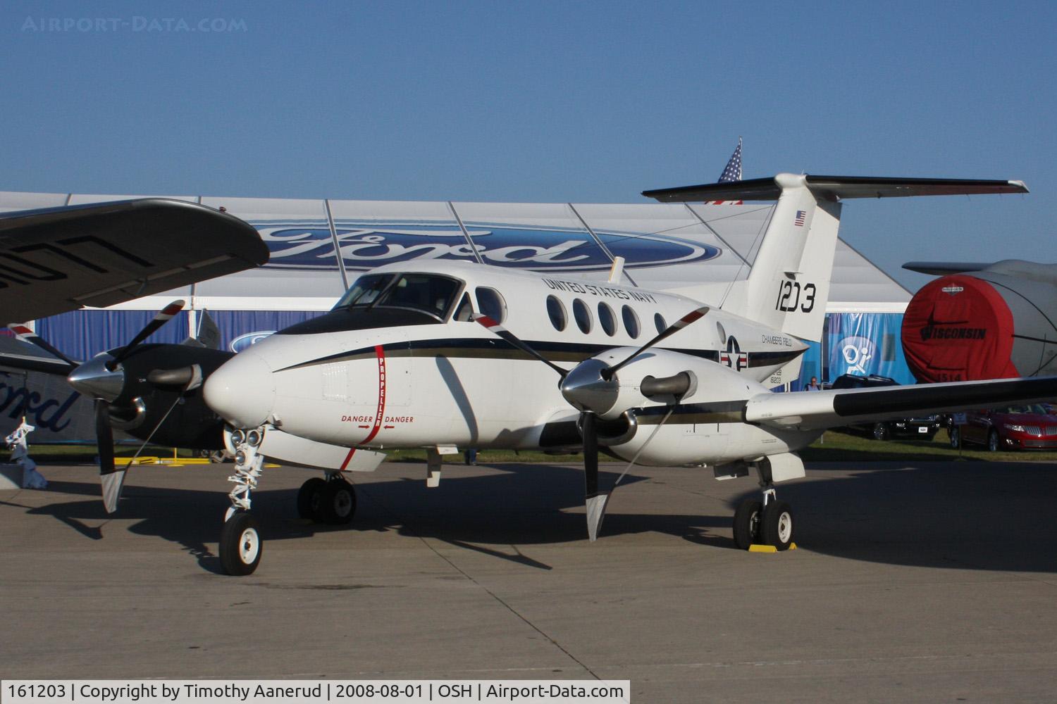 161203, Beech UC-12B Huron C/N BJ-19, EAA AirVenture 2008