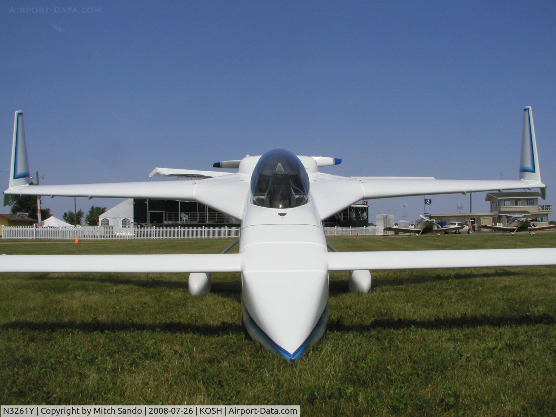 N3261Y, 2005 Rutan Long-EZ C/N P01, EAA AirVenture 2008.