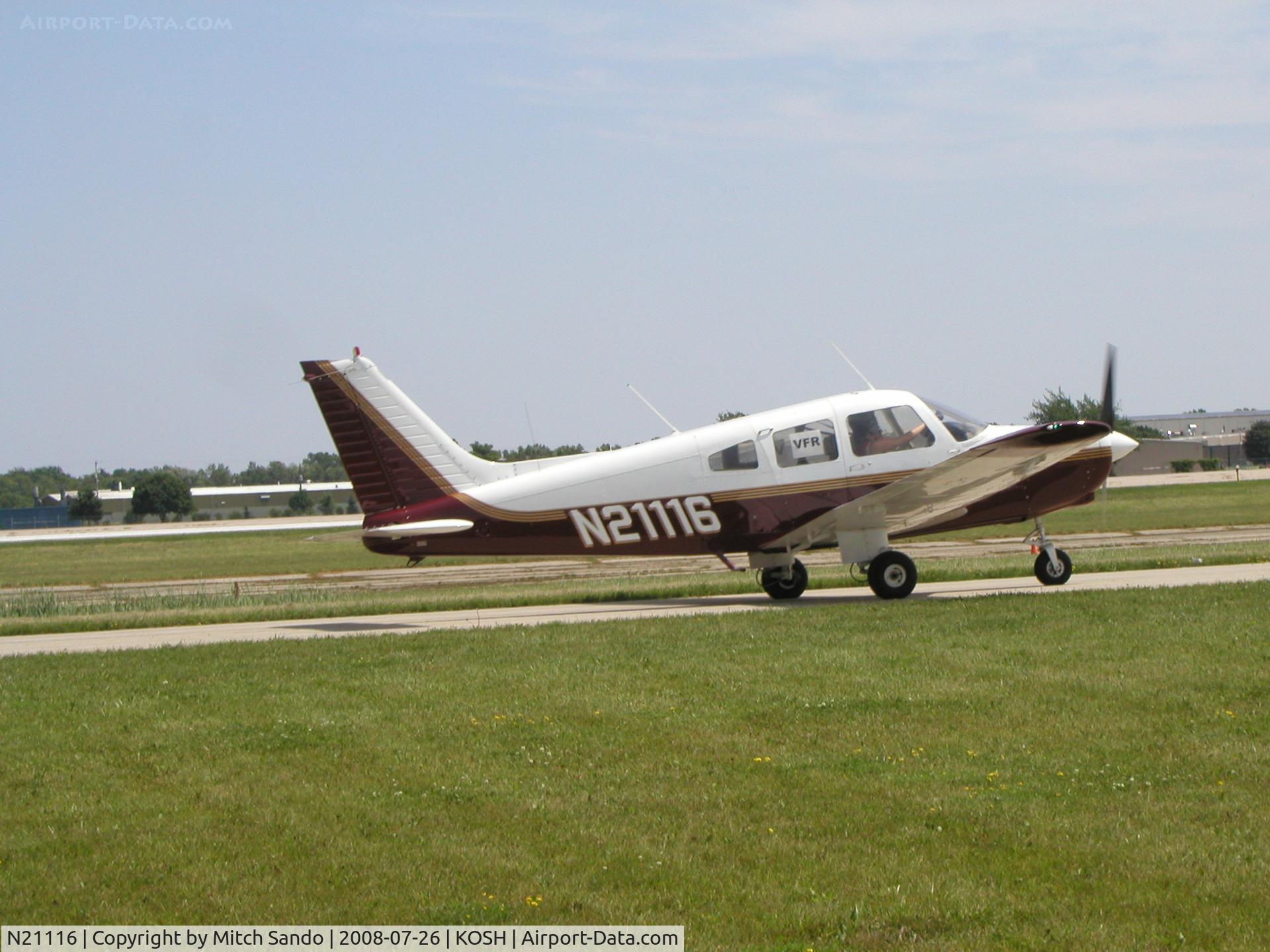 N21116, 1978 Piper PA-28-161 C/N 28-7916025, EAA AirVenture 2008.