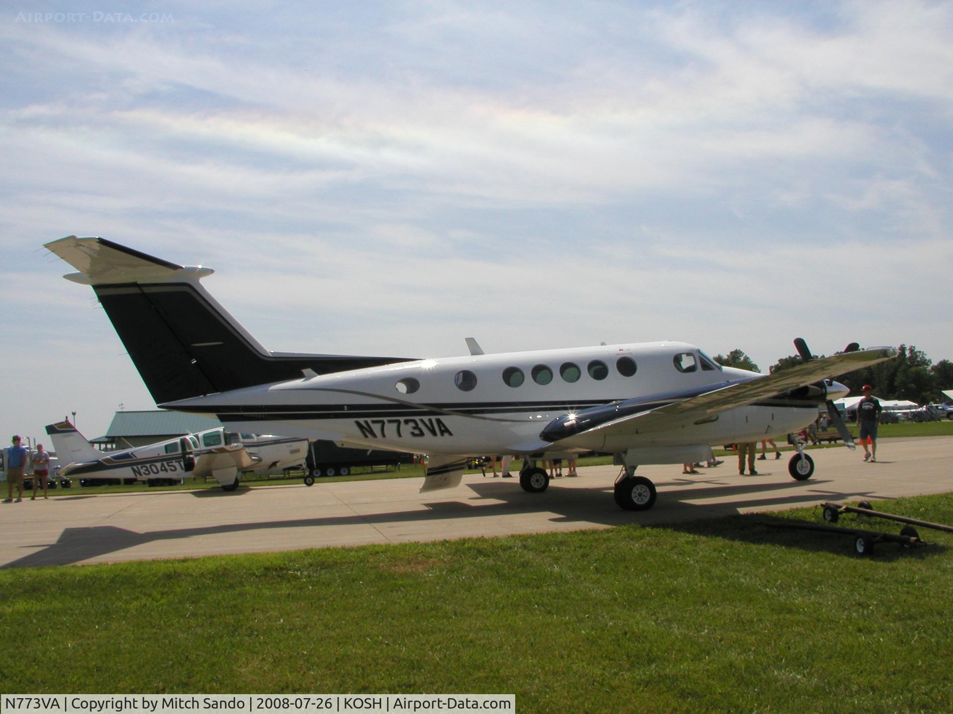 N773VA, 1984 Beech B200 King Air C/N BB-1195, EAA AirVenture 2008.