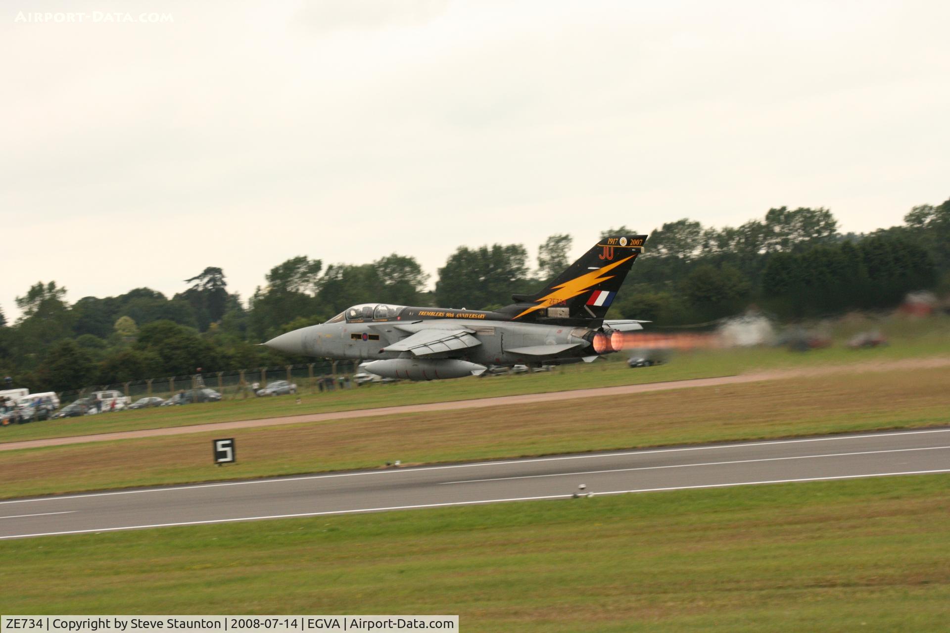 ZE734, 1988 Panavia Tornado F.3 C/N 664/AS050/3298, Taken at the Royal International Air Tattoo 2008 during arrivals and departures (show days cancelled due to bad weather)