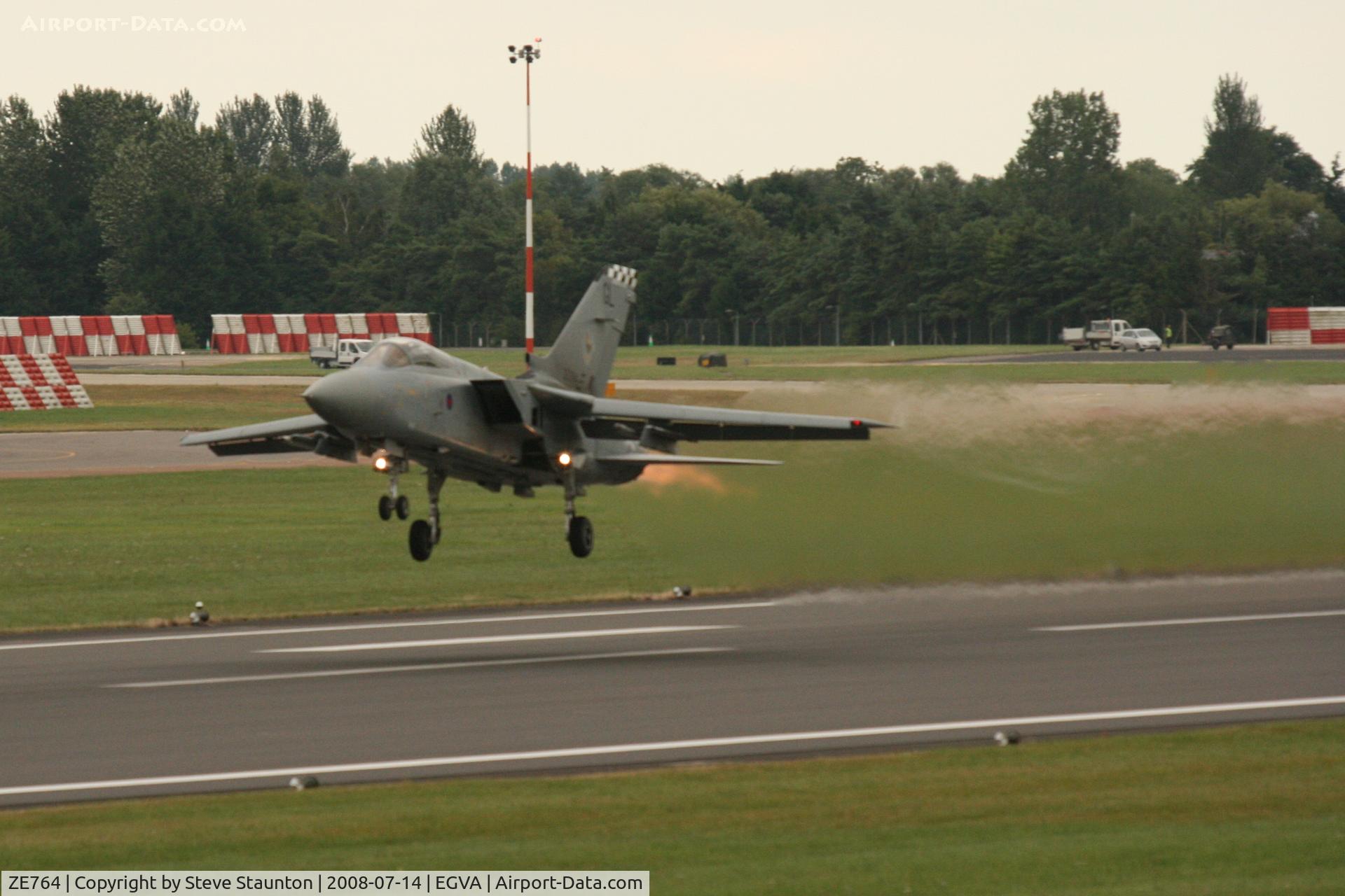 ZE764, 1988 Panavia Tornado F.3 C/N 3311, Taken at the Royal International Air Tattoo 2008 during arrivals and departures (show days cancelled due to bad weather)