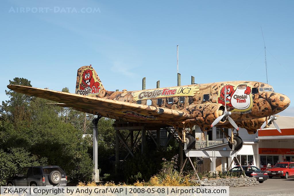 ZK-APK, 1945 Douglas C-47B Skytrain C/N 16967/34227, DC3