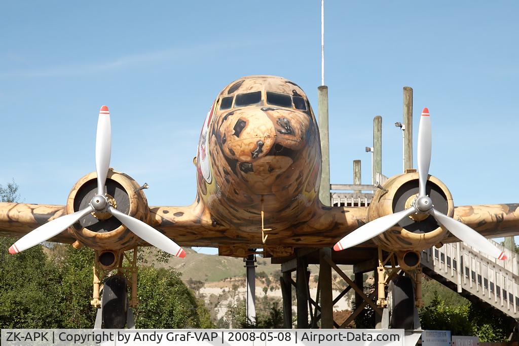 ZK-APK, 1945 Douglas C-47B Skytrain C/N 34227, DC3
