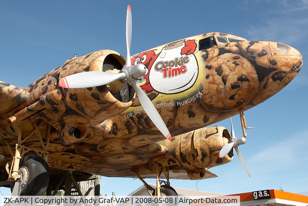 ZK-APK, 1945 Douglas C-47B Skytrain C/N 34227, DC3