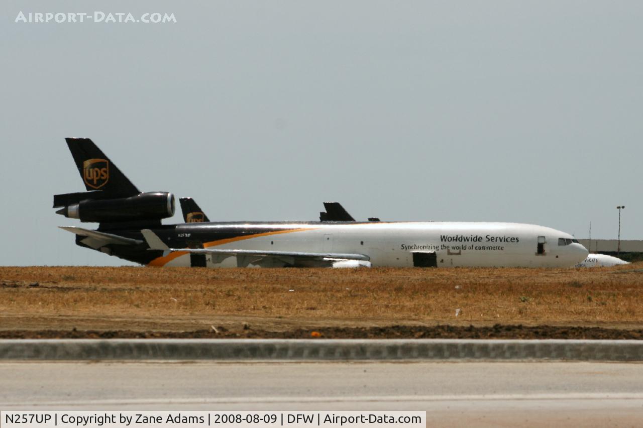 N257UP, 1992 McDonnell Douglas MD-11F C/N 48451, UPS ramp at DFW