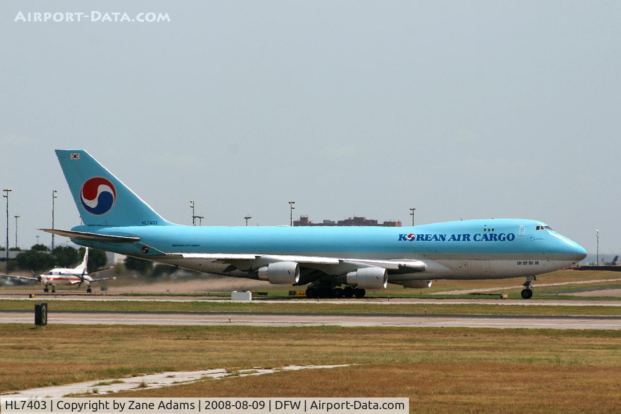 HL7403, 1998 Boeing 747-4B5F/SCD C/N 26408, Korean Air Cargo departing DFW