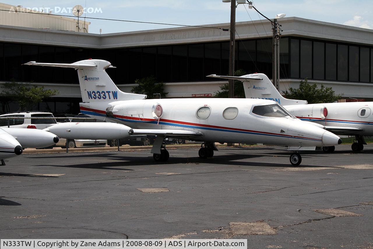N333TW, 1968 Learjet 24 C/N 168, Ameristar at Dallas Addison