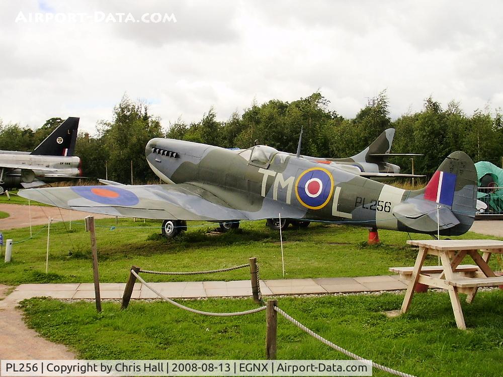 PL256, Supermarine 361 Spitfire IX Replica C/N Not found PL256, Supermarine Spitfire IX (Replica)